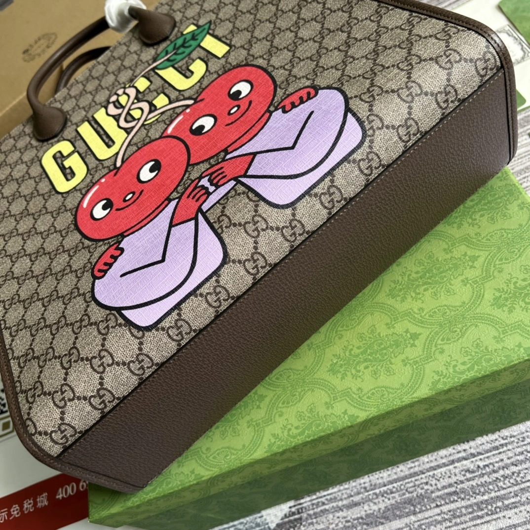 MOMO-- 703264-U2QAG-8839 high quality version item：C-B007F1869R
