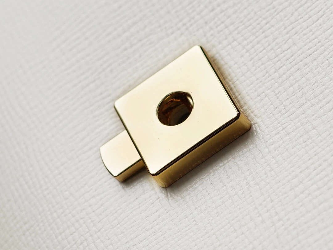 MOMO-- 703848-AAA7G-9022 high quality version item：C-B461H1106Q