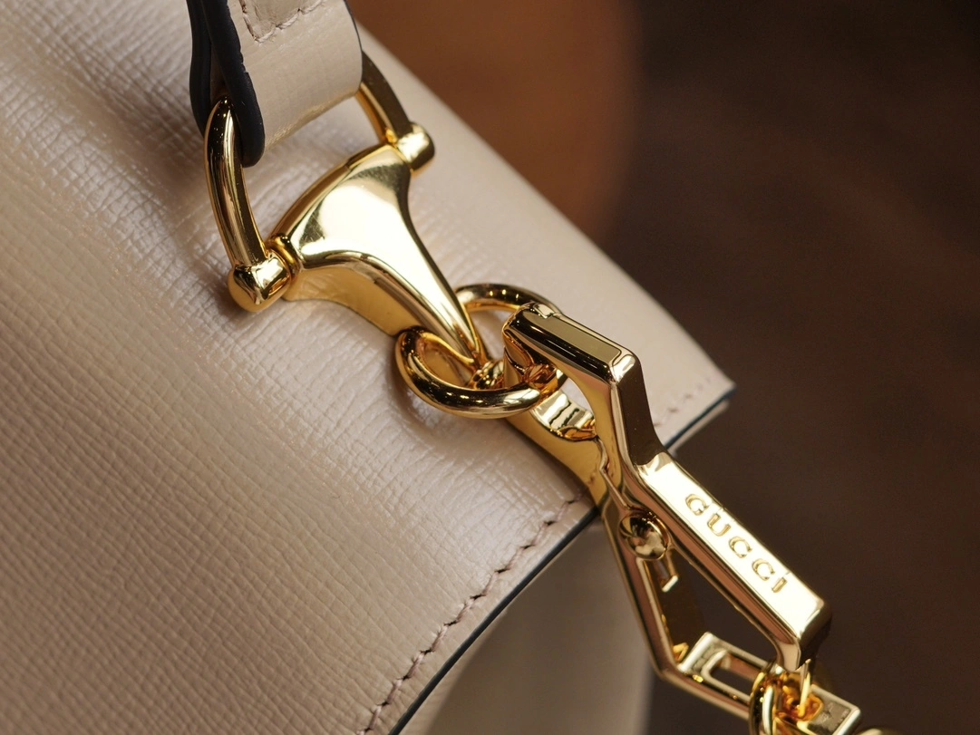 MOMO-- 703848-FABLN-9897 high quality version item：C-B461H1114Q