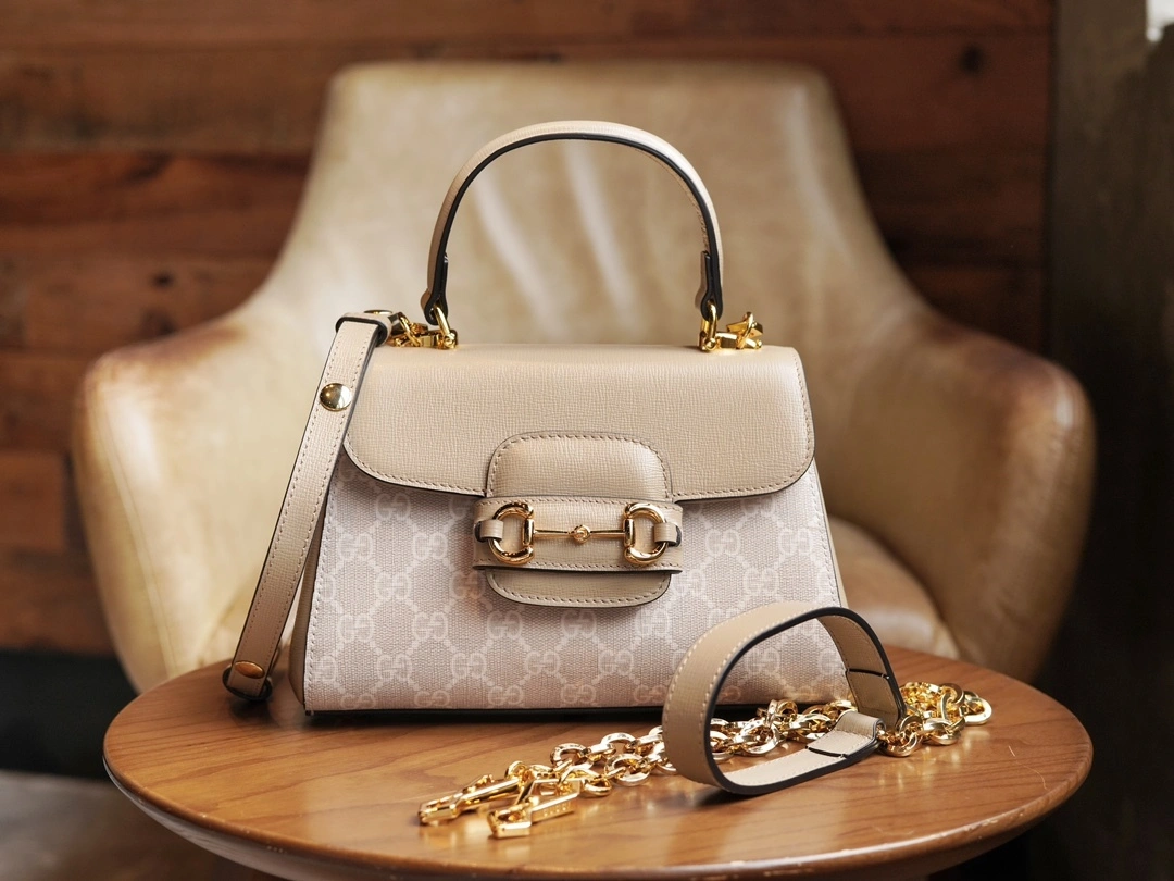 MOMO-- 703848-FABLN-9897 high quality version item：C-B461H1114Q