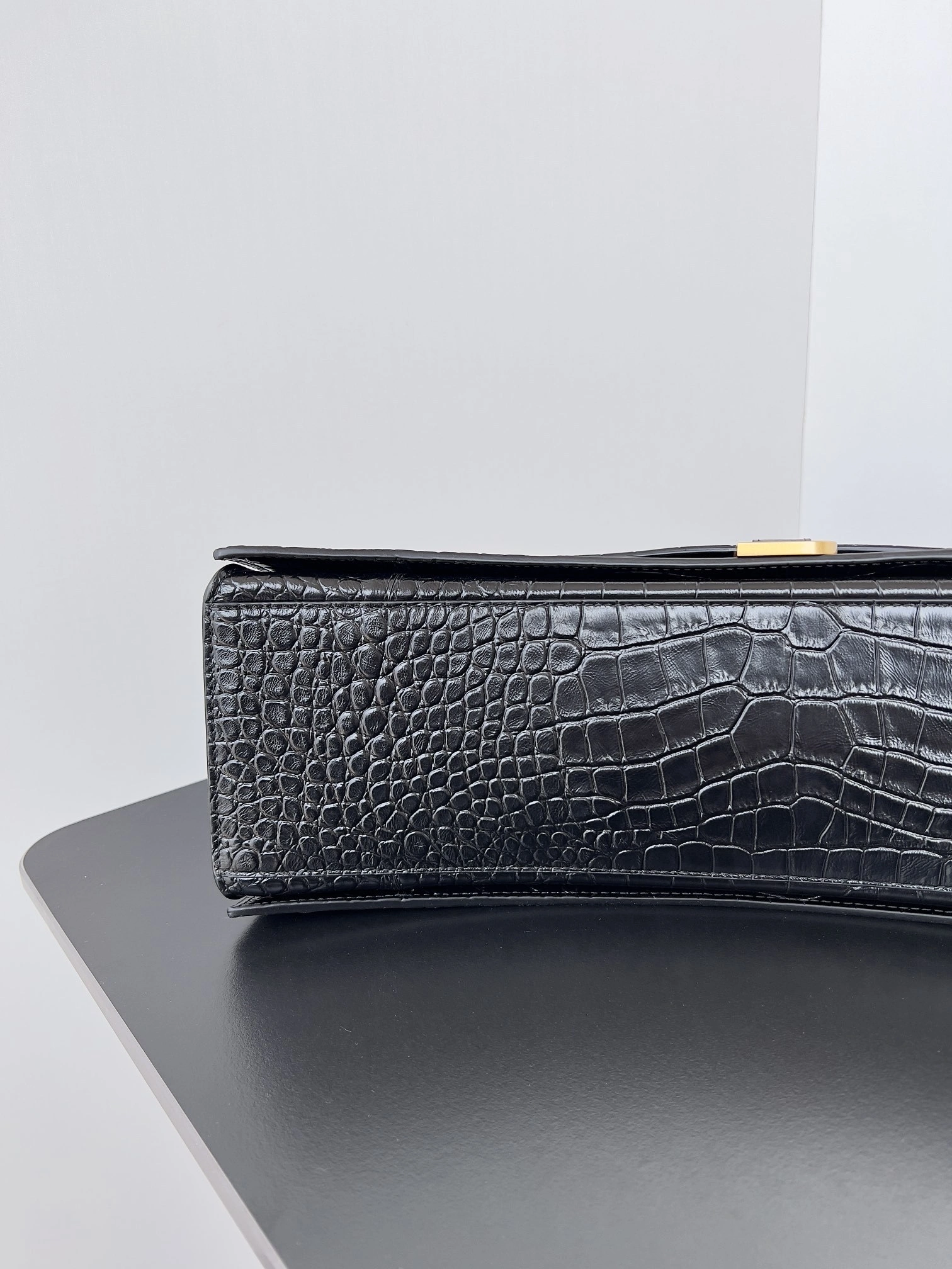 MOMO-- 716332210IX1000 high quality version item：C-B063I2032V