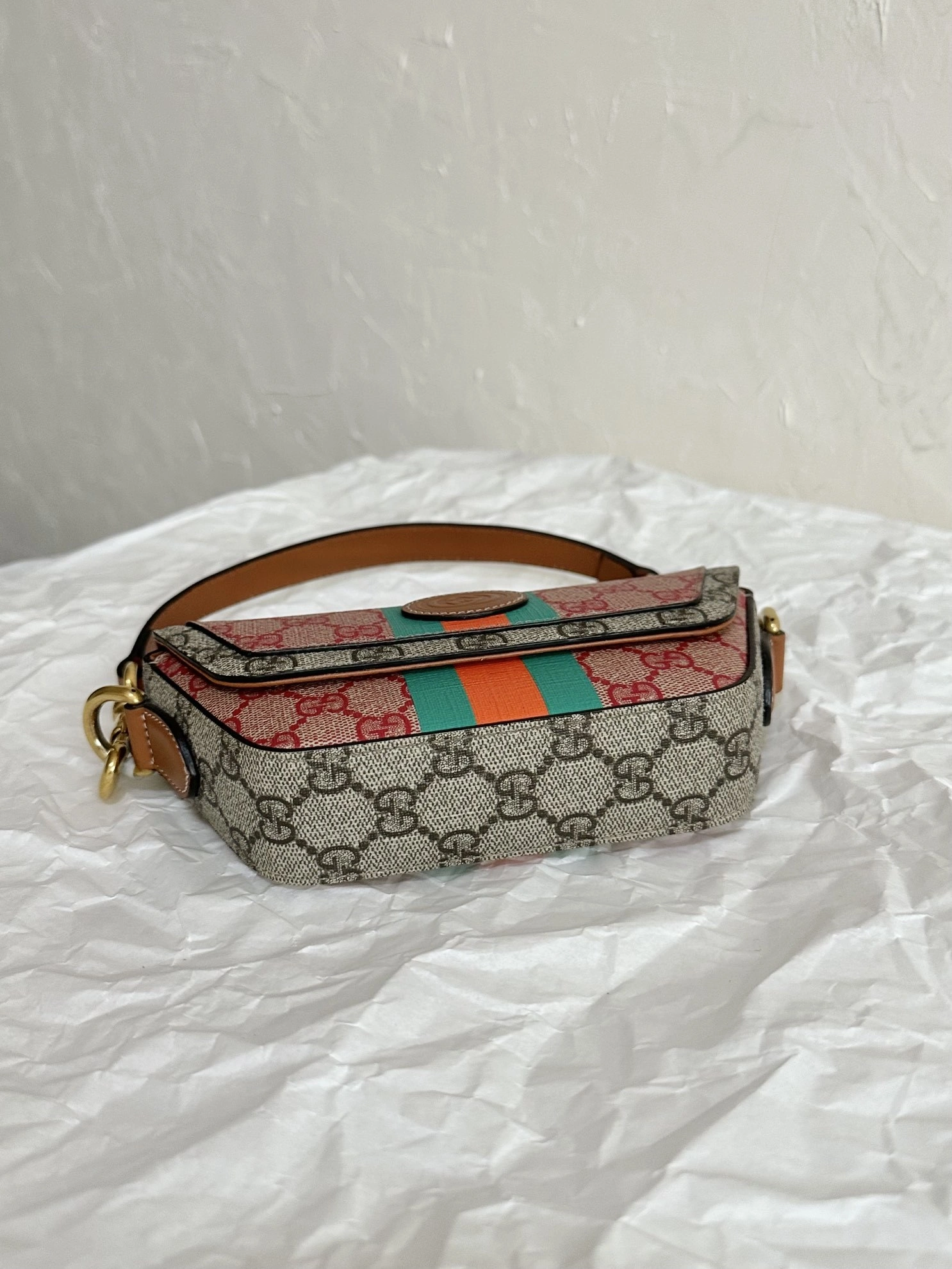 MOMO-- 723762-FABFH-8361 high quality version item：C-B007F1842R