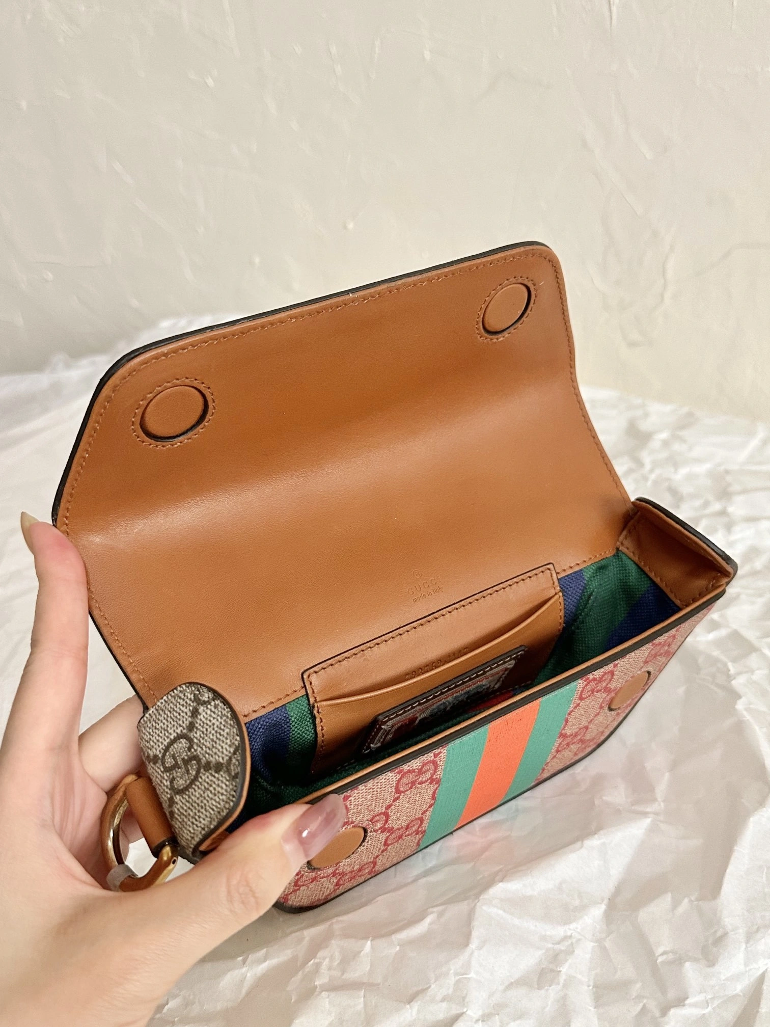 MOMO-- 723762-FABFH-8361 high quality version item：C-B007F1842R