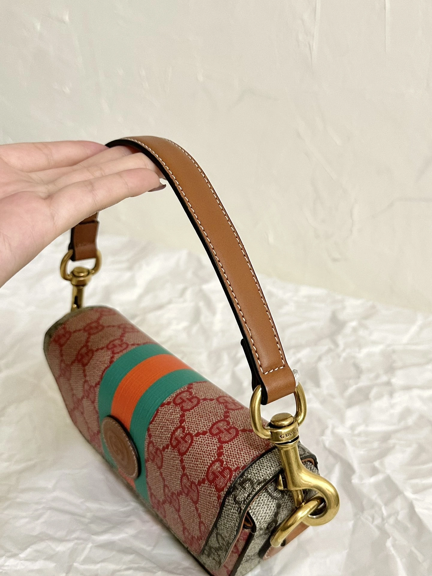 MOMO-- 723762-FABFH-8361 high quality version item：C-B007F1842R