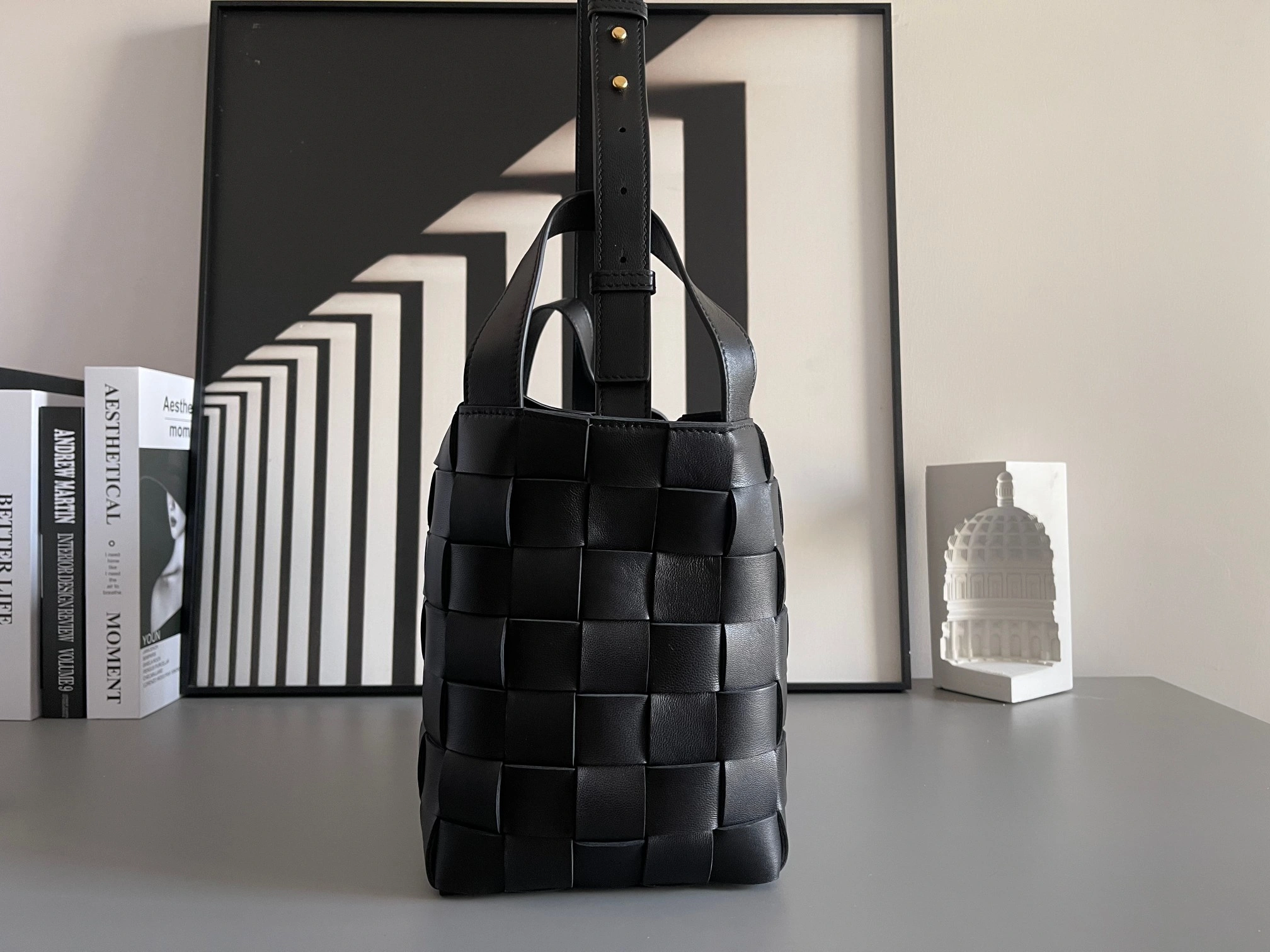 MOMO-- 730327VMAY18425 cowhide item:C-B134L0963R