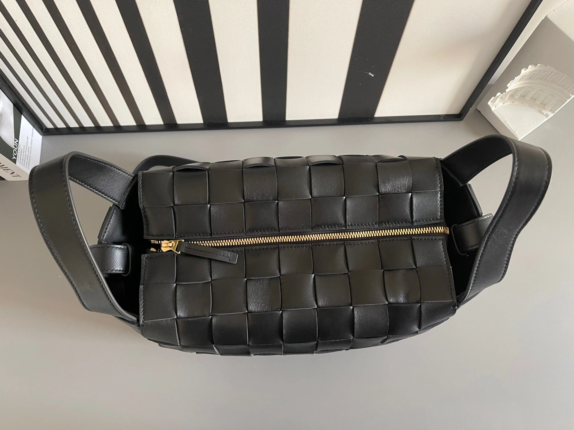 MOMO-- 730327VMAY18425 cowhide item:C-B134L0963R