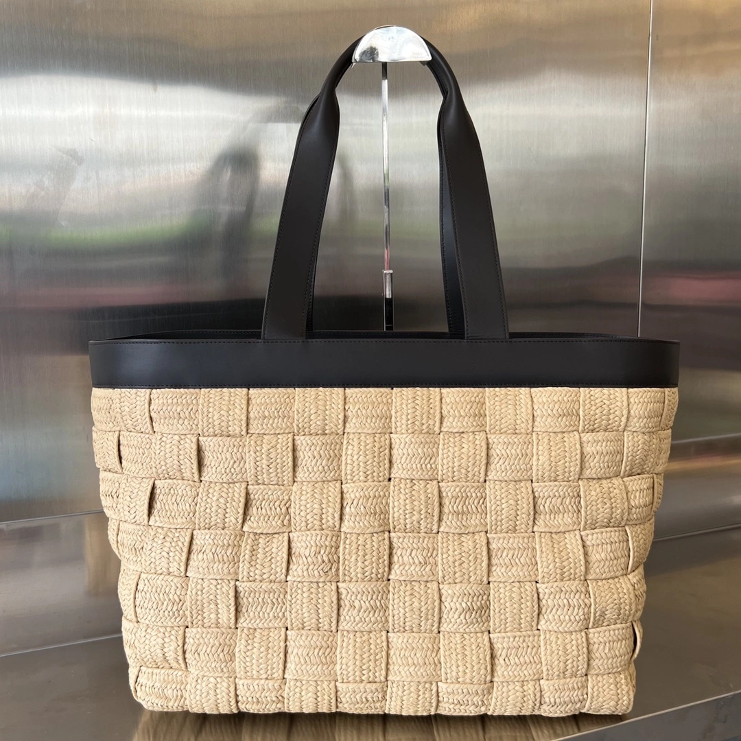 MOMO-- 730874V2OC19814 cowhide item:D-B063E1167