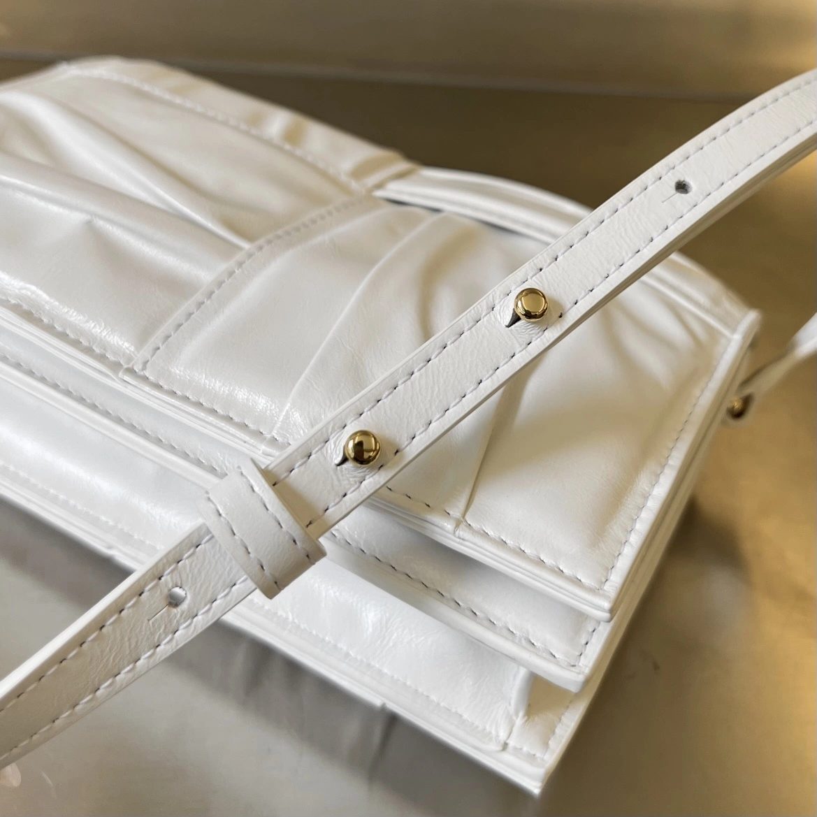 MOMO-- 731243V2PI19092 2Colour high quality version item：C-B063H0224R-2