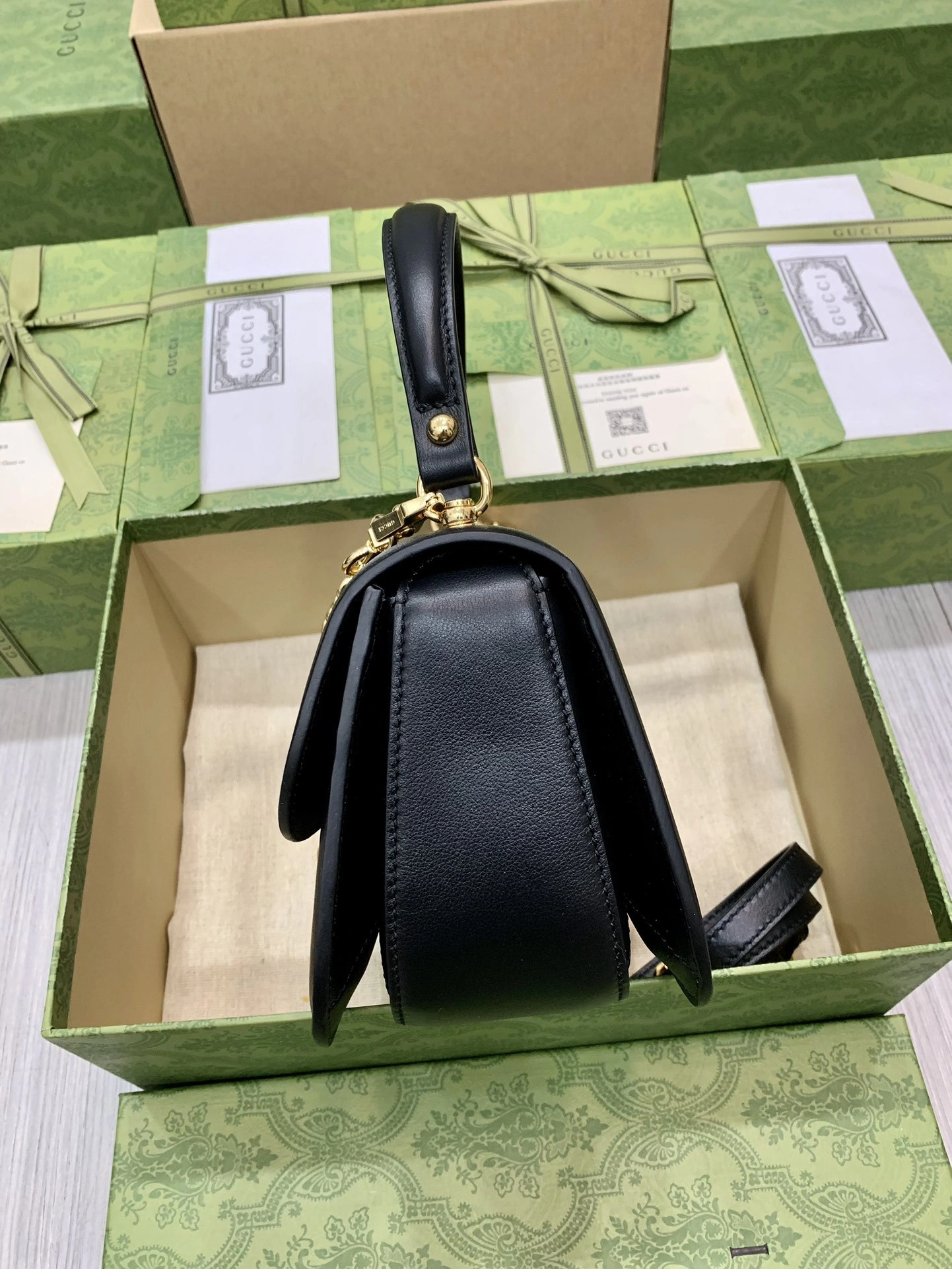MOMO-- 735101-UXX0G-1000 high quality version item：C-B007F1802R