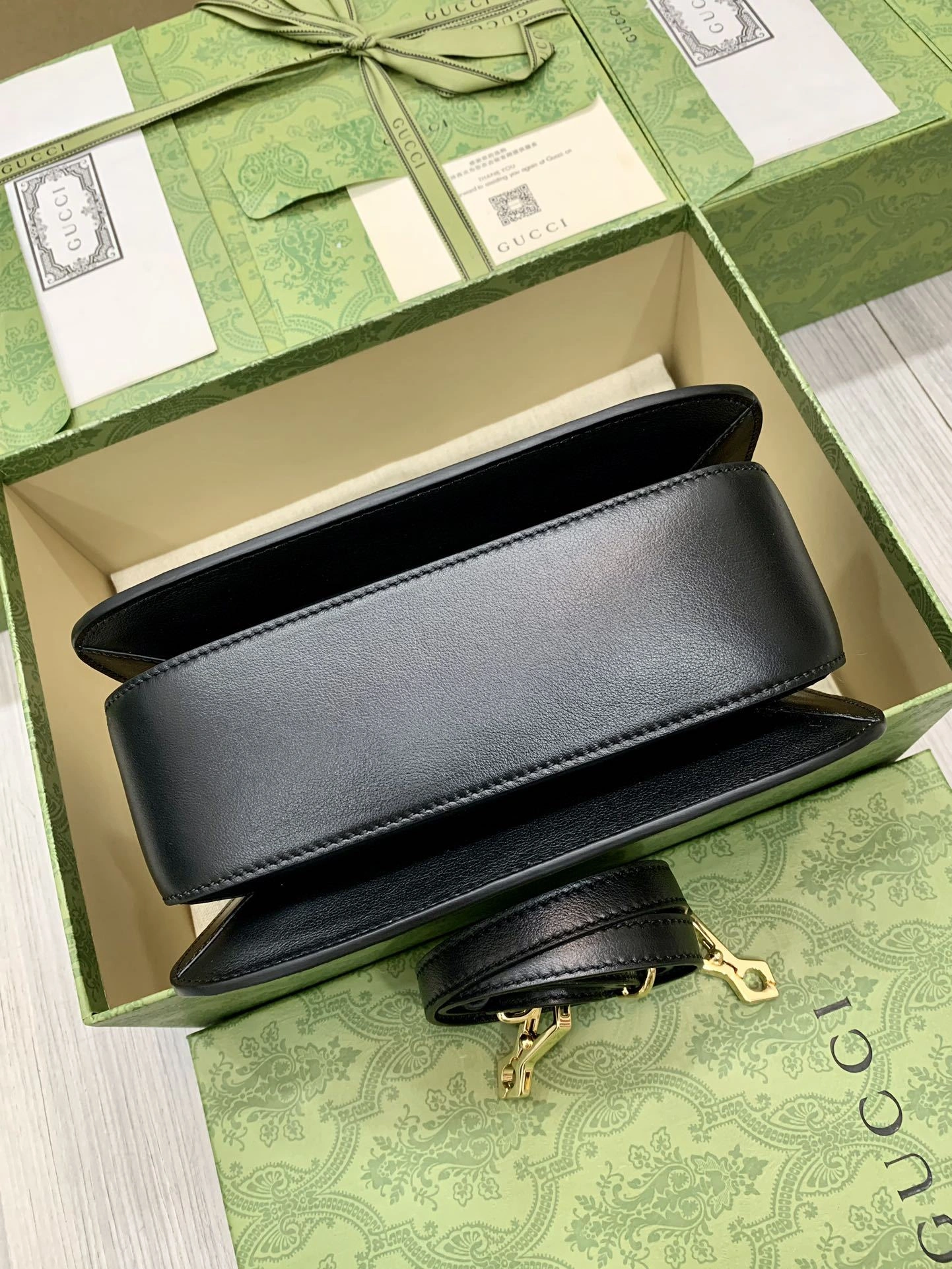 MOMO-- 735101-UXX0G-1000 high quality version item：C-B007F1802R