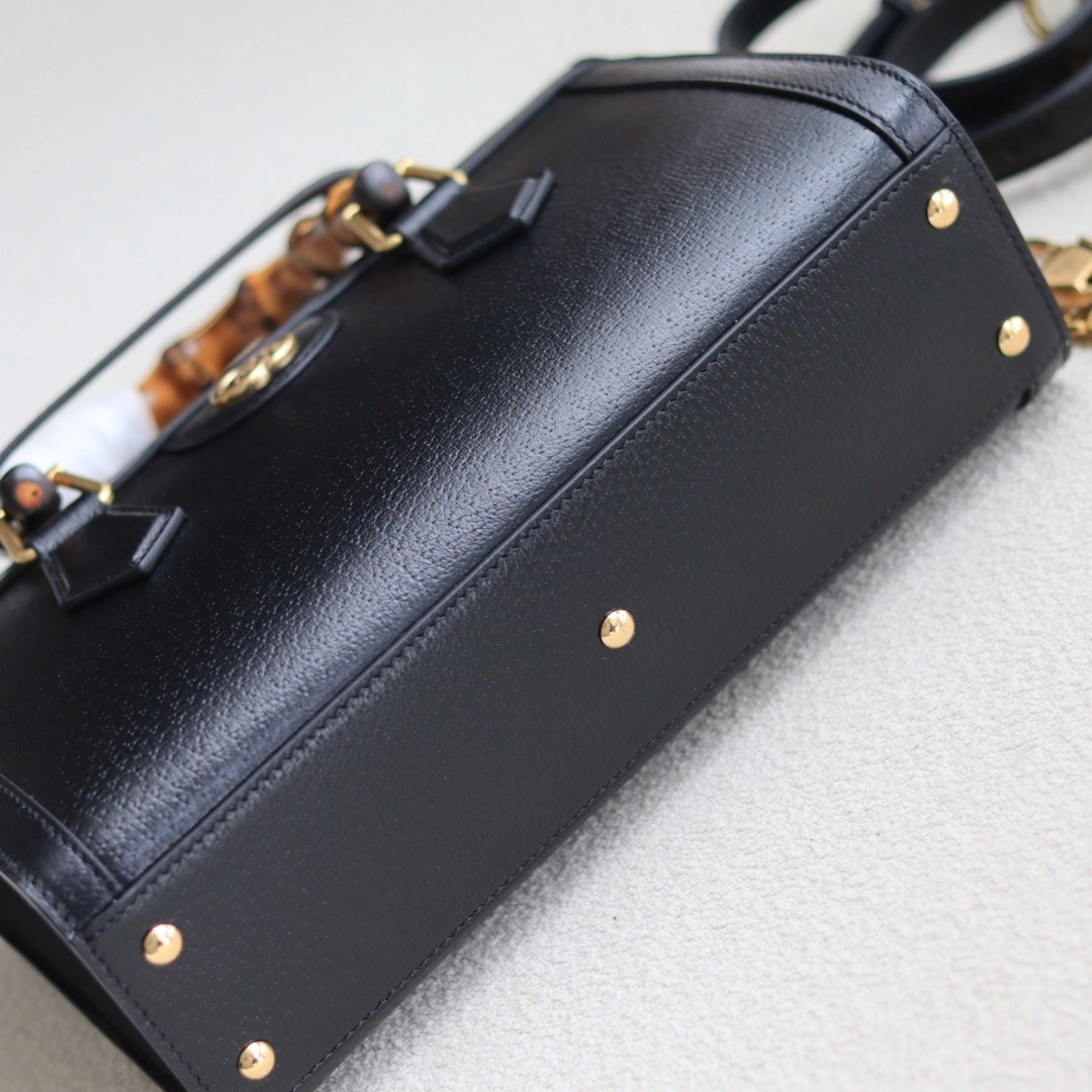 MOMO-- 735153-DJ24T-1092 high quality version item：C-B000H0203R