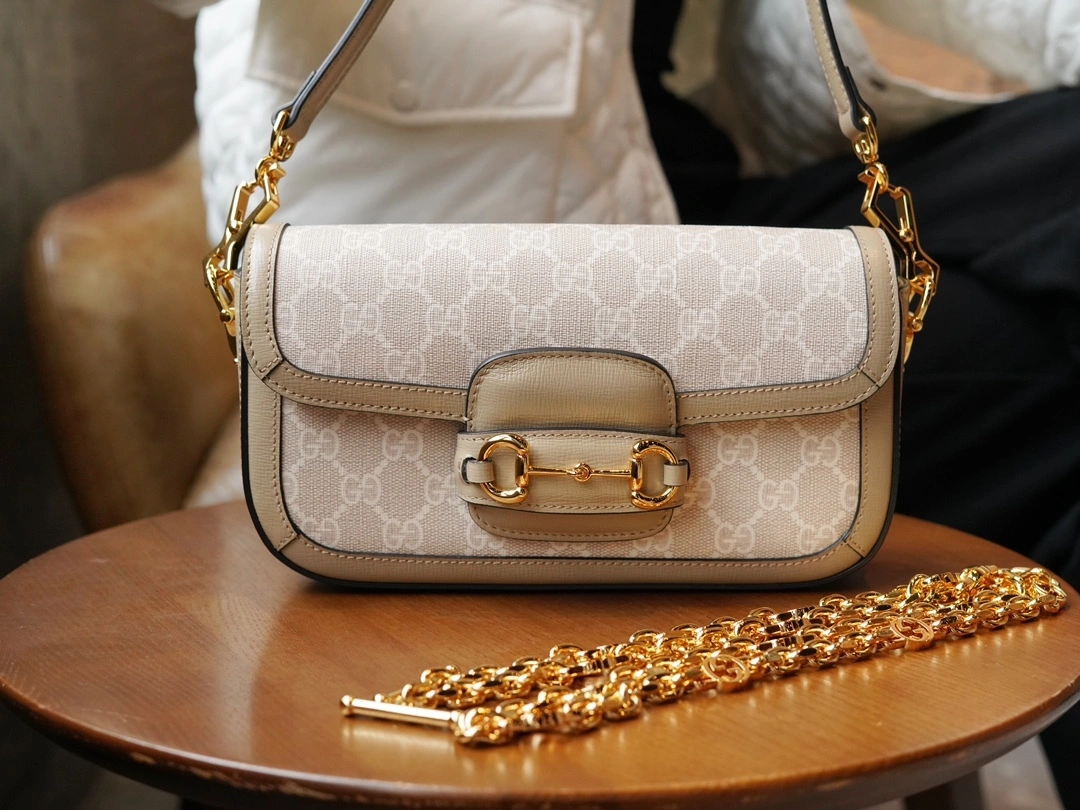 MOMO-- 735178-FABLN-9897 high quality version item：C-B461H1080Q