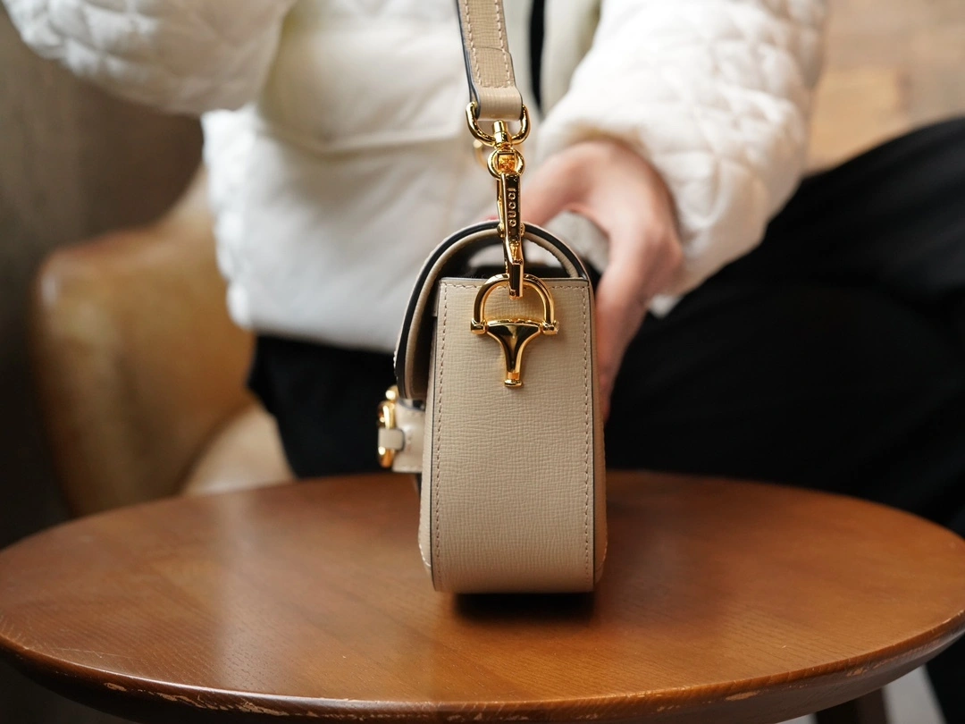 MOMO-- 735178-FABLN-9897 high quality version item：C-B461H1080Q