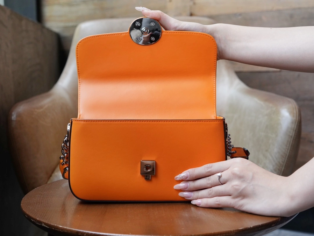 MOMO-- 739722-AABSG-7603 high quality version item：C-B461H1059Q