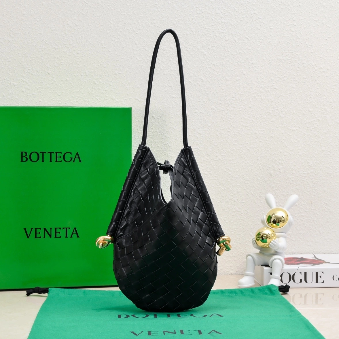 MOMO-- 740898VCPP11019 Solstice Shoulder Ba item:C-B134L0851R
