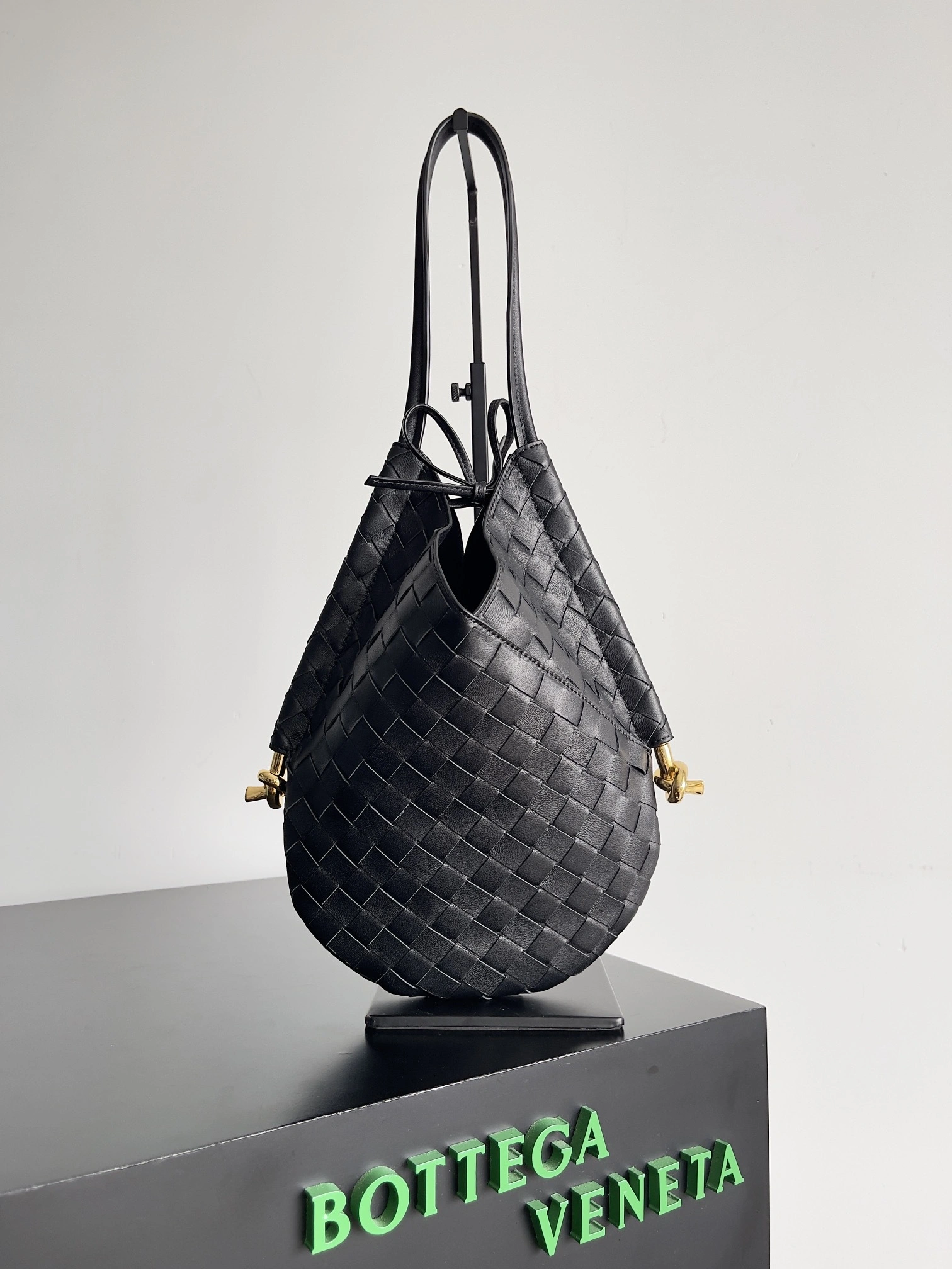 MOMO-- 740898VCPP11824 2Colour item：C-B063H1739R-2