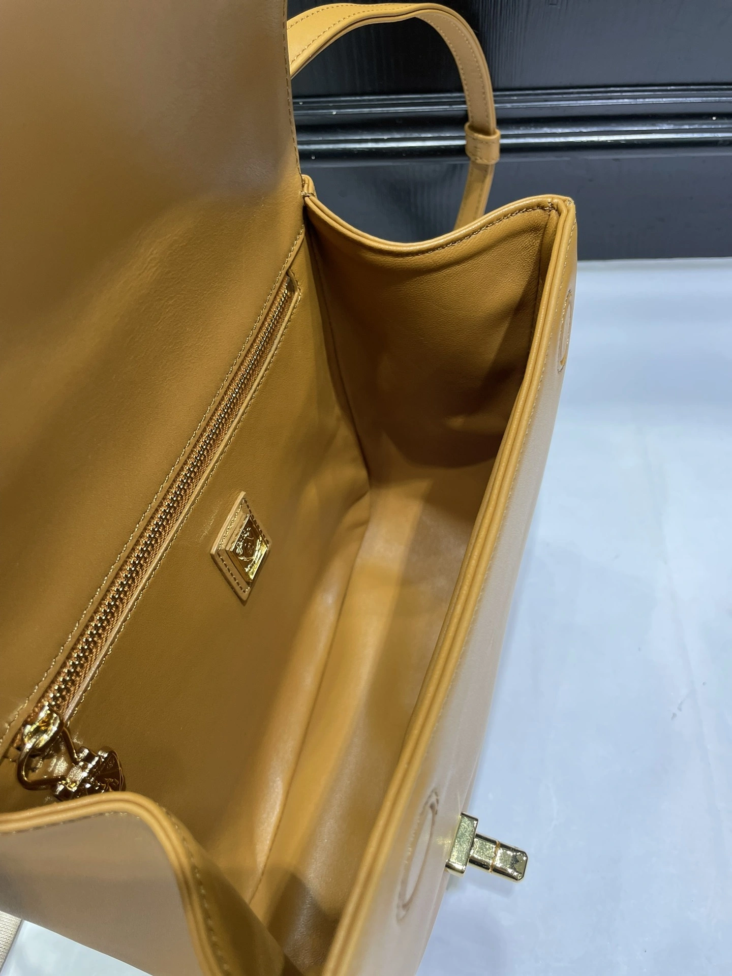 MOMO-- 740988-AAB1S-2750 high quality version item：C-B007F1880R