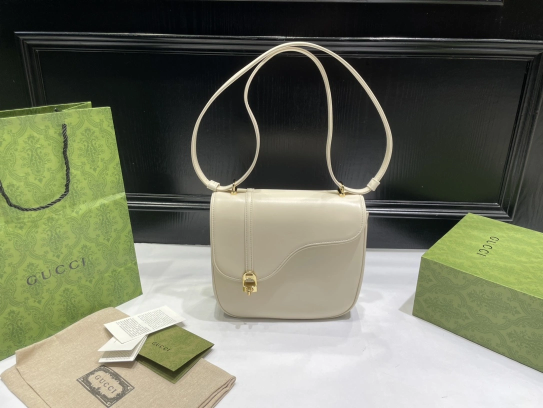 MOMO-- 740988-AAB2B-9022 high quality version item：C-B007F1881R