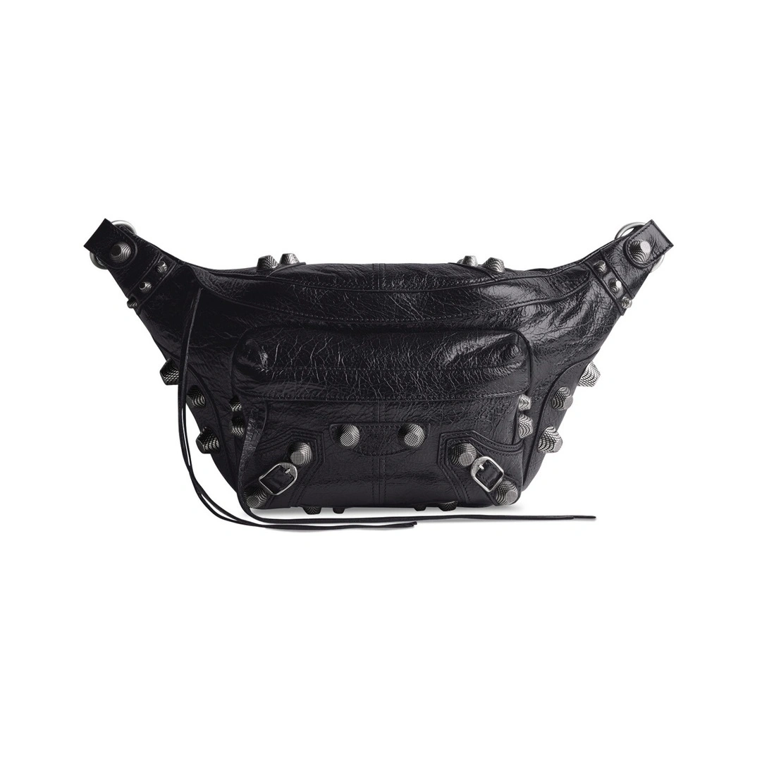 MOMO-- 742014210KR1000 sheepskin item:D-B063A1551