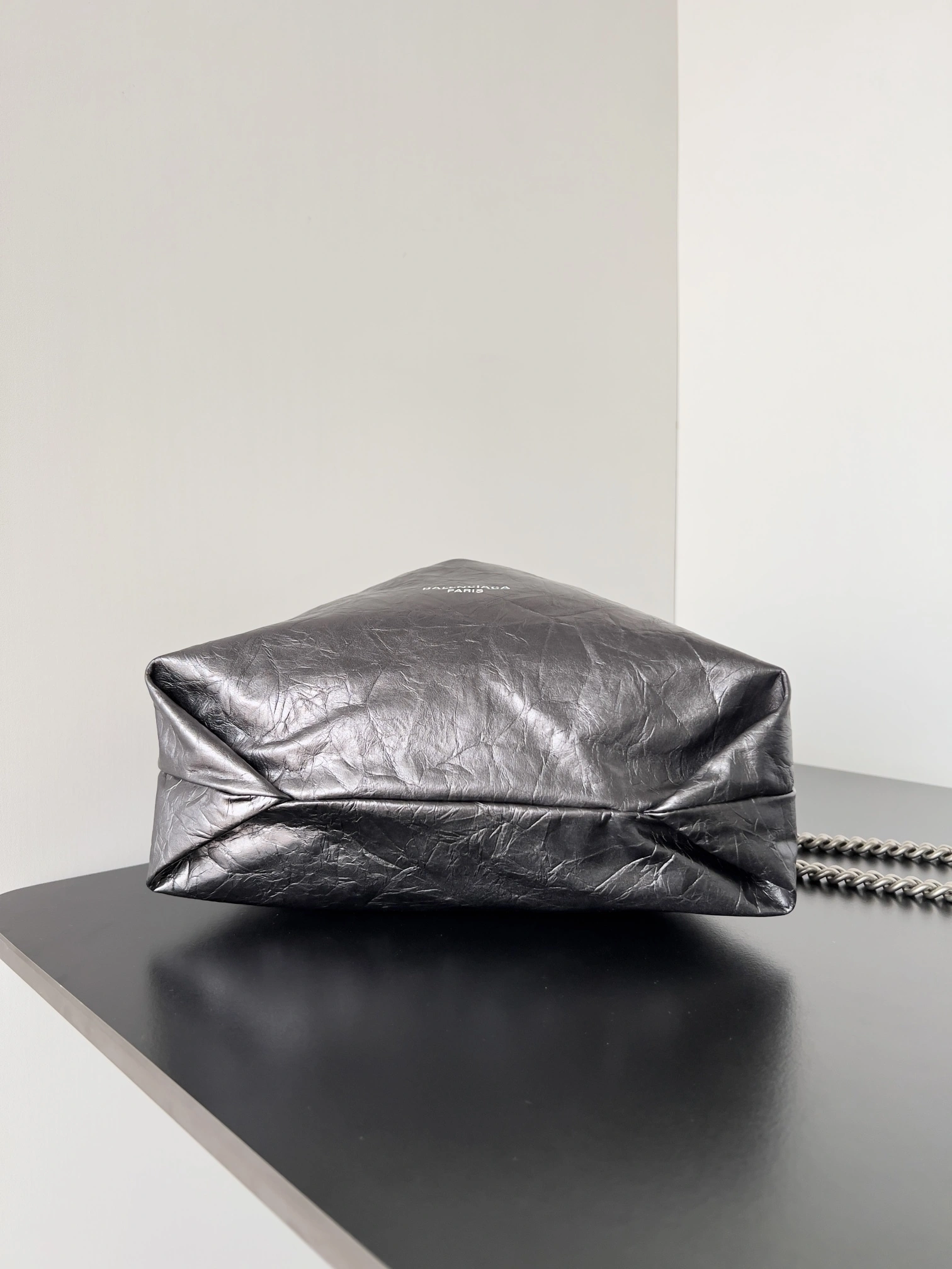 MOMO-- 7429422AATG1314 Calfskin 𝑪𝒓𝒖𝒔𝒉 𝙏𝙧𝙖𝙨𝙝 item:C-B063L0819R