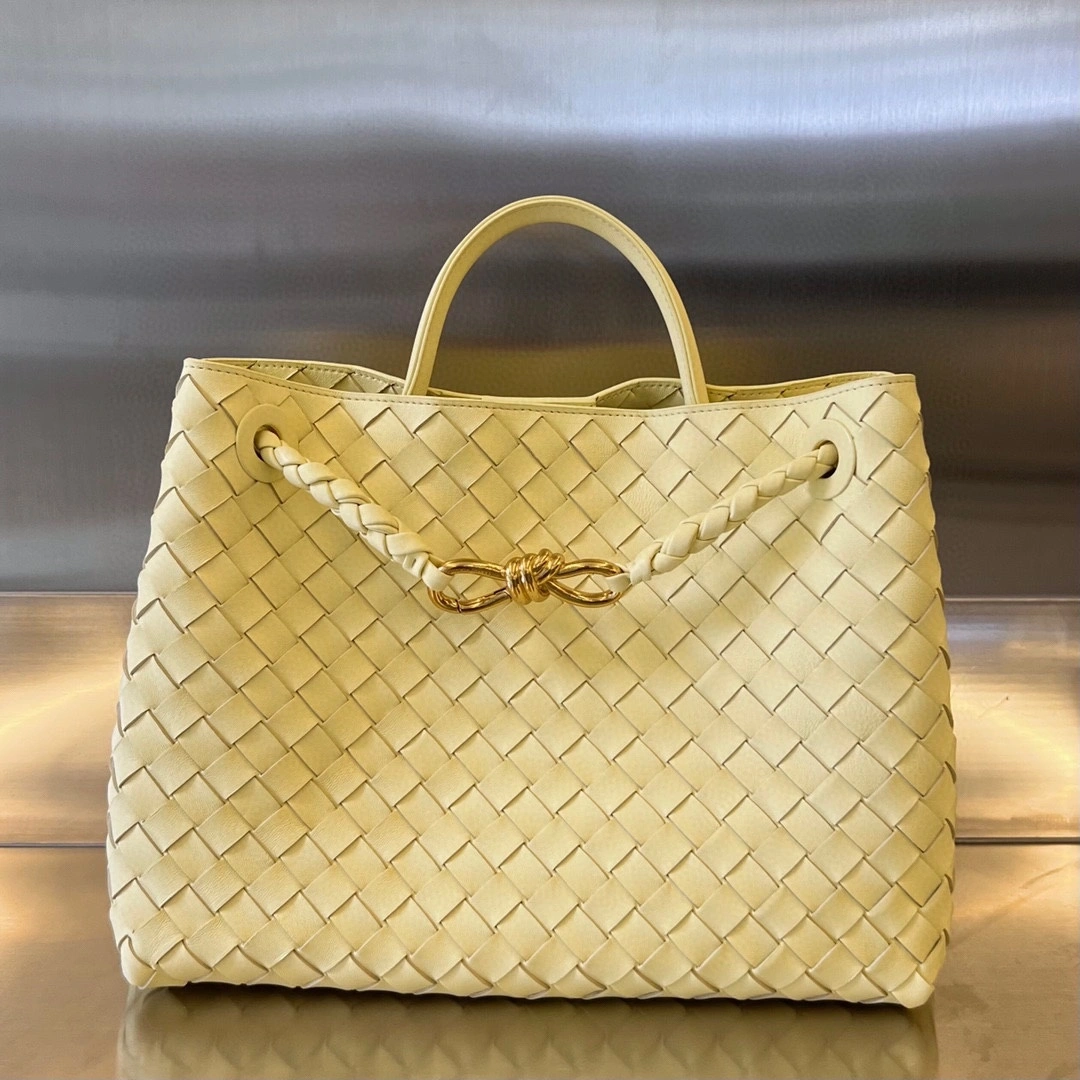 &MOMO-- 743572VCPP12272 3Clour high quality version item：C-B063G2949R-3