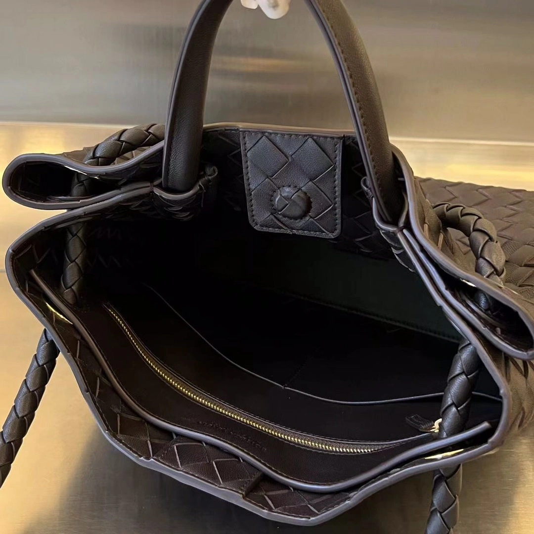 &MOMO-- 743572VCPP12272 3Clour high quality version item：C-B063G2949R-3