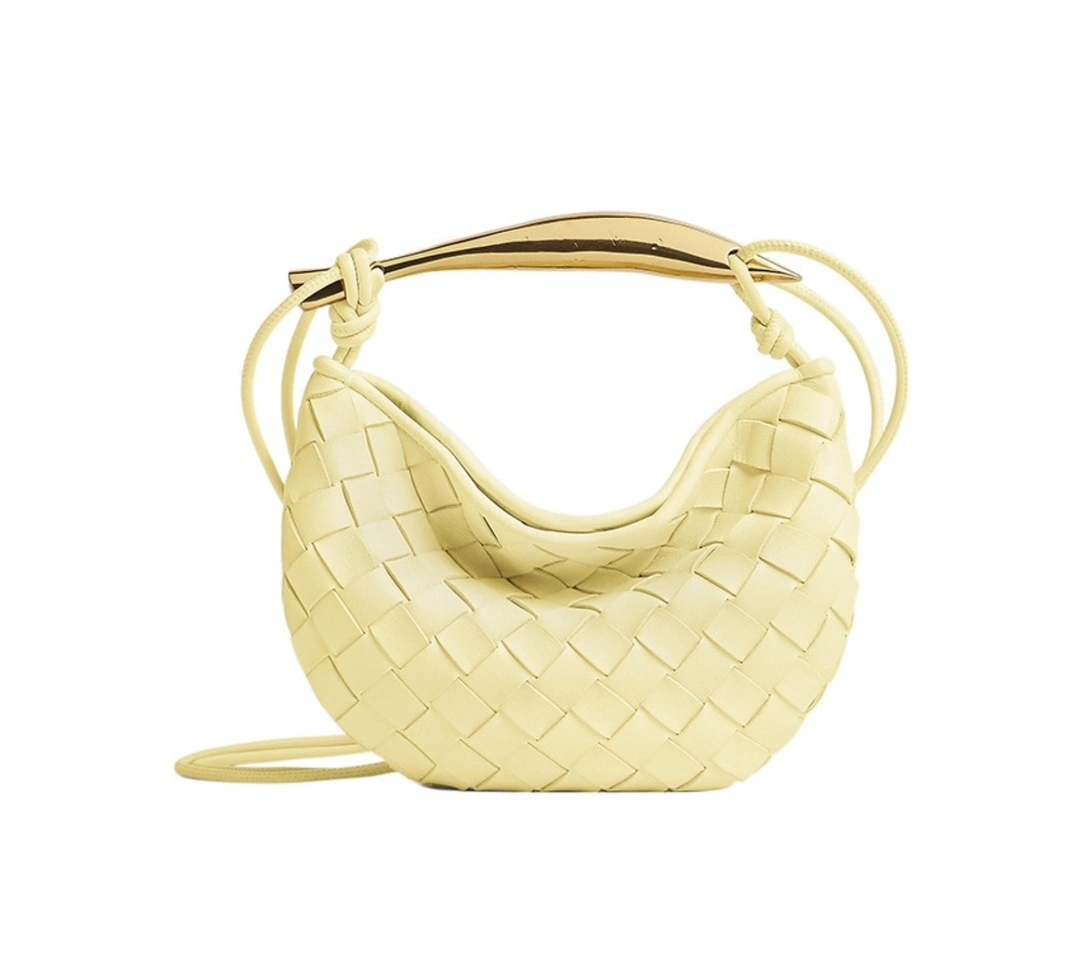 MOMO-- 744267VCPP17455 item:D-B063A1641