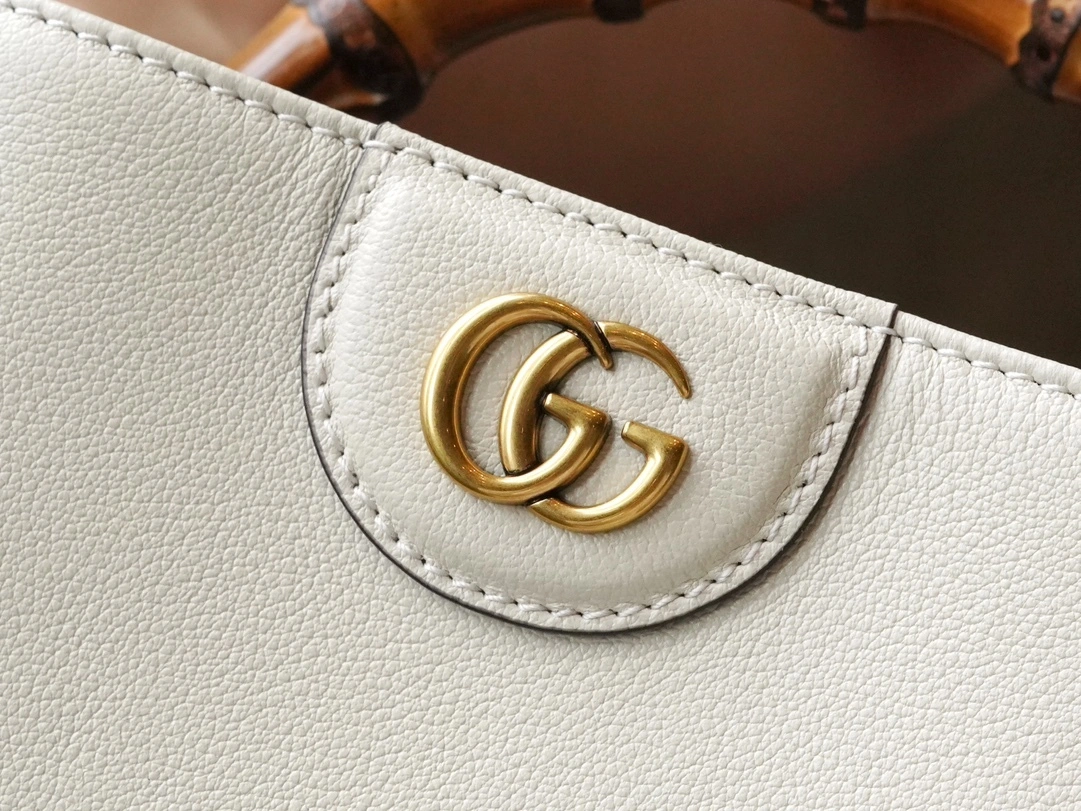 MOMO-- 746251-UAAAY-9043 high quality version item：C-B461H1068Q