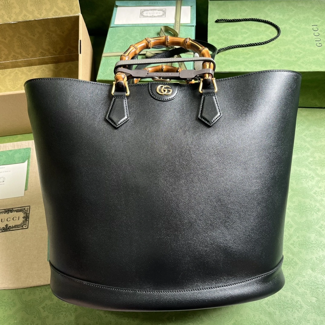 MOMO-- 746270-UAAAY-1092 3Colour item：C-B000H0209R-3