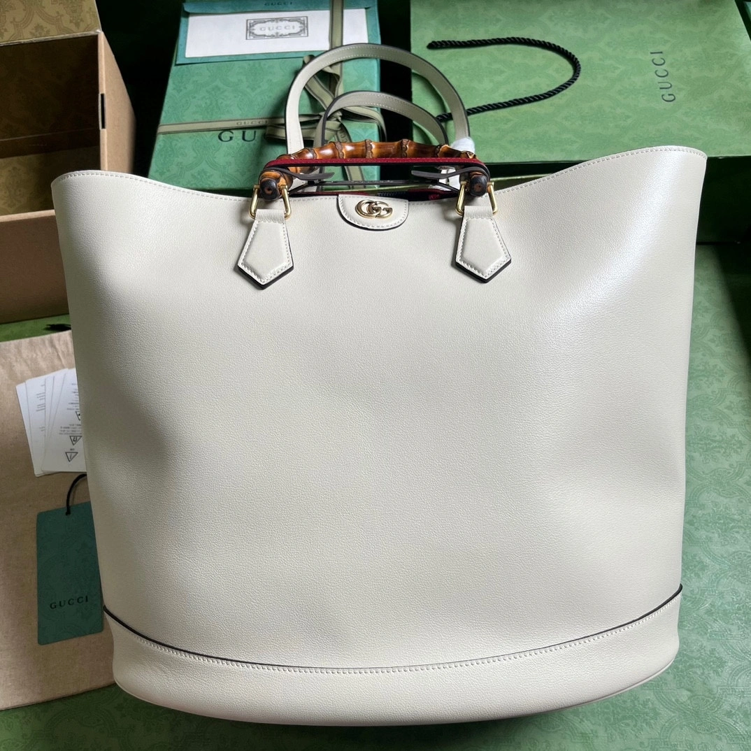 MOMO-- 746270-UAAAY-1092 3Colour item：C-B000H0209R-3