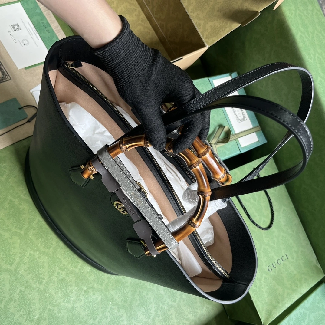 MOMO-- 746270-UAAAY-1092 3Colour item：C-B000H0209R-3