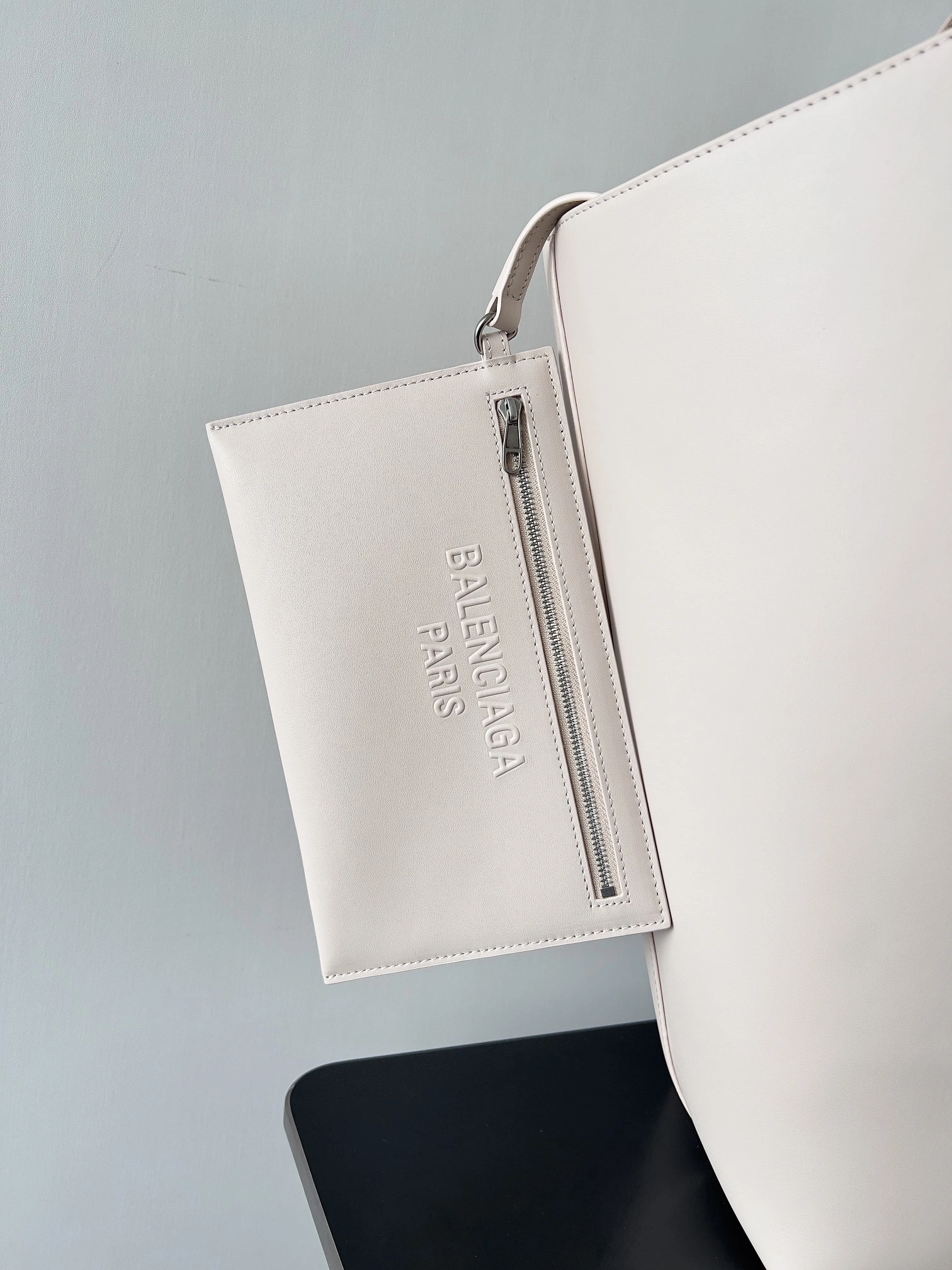 MOMO-- 7469742AAOS9914 cowhide Mary kate item:C-B063L0954R