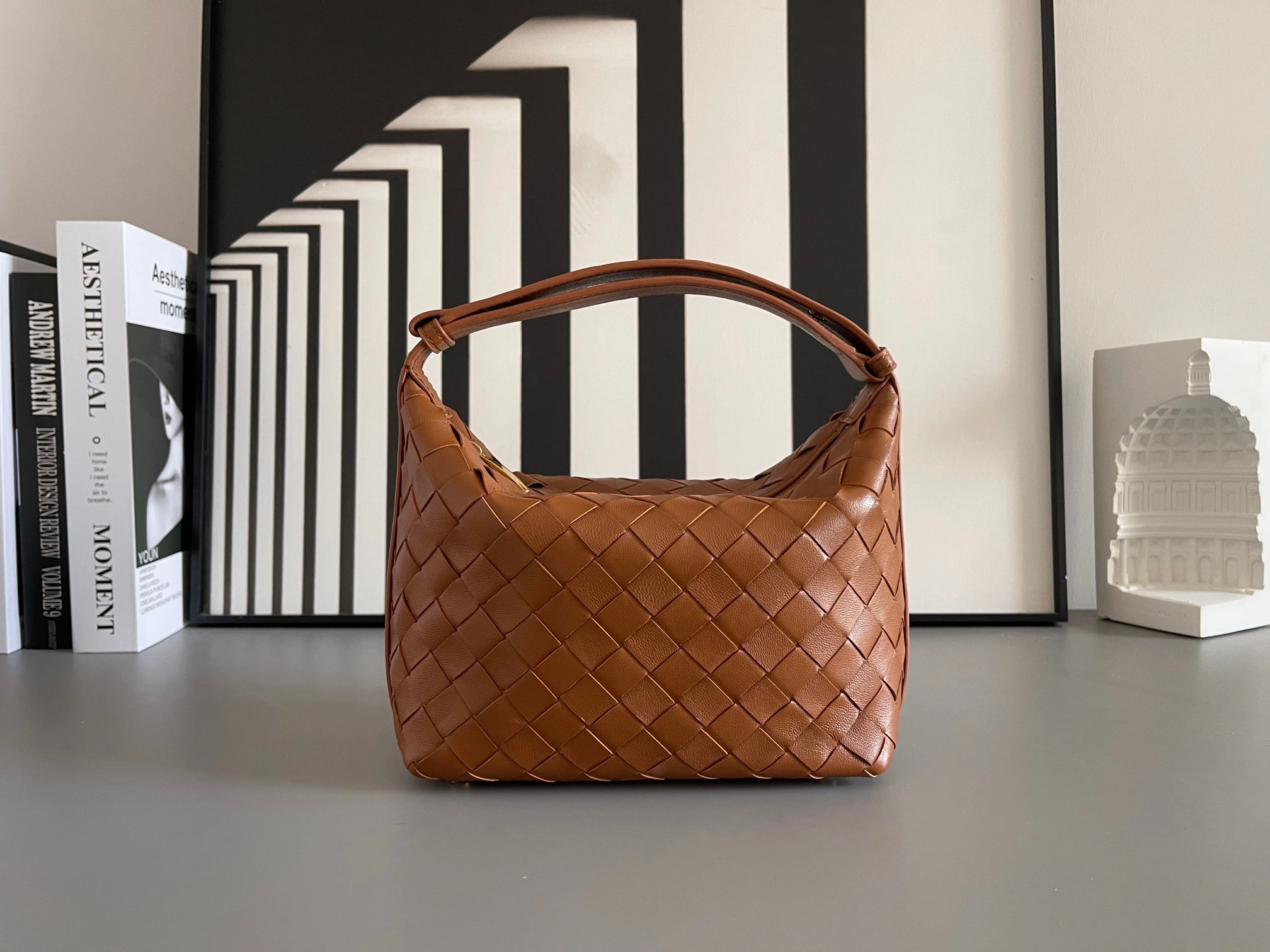 MOMO-- 754443VCPPF2650 sheepskin Wallace intrecciato item:C-B134L0903R