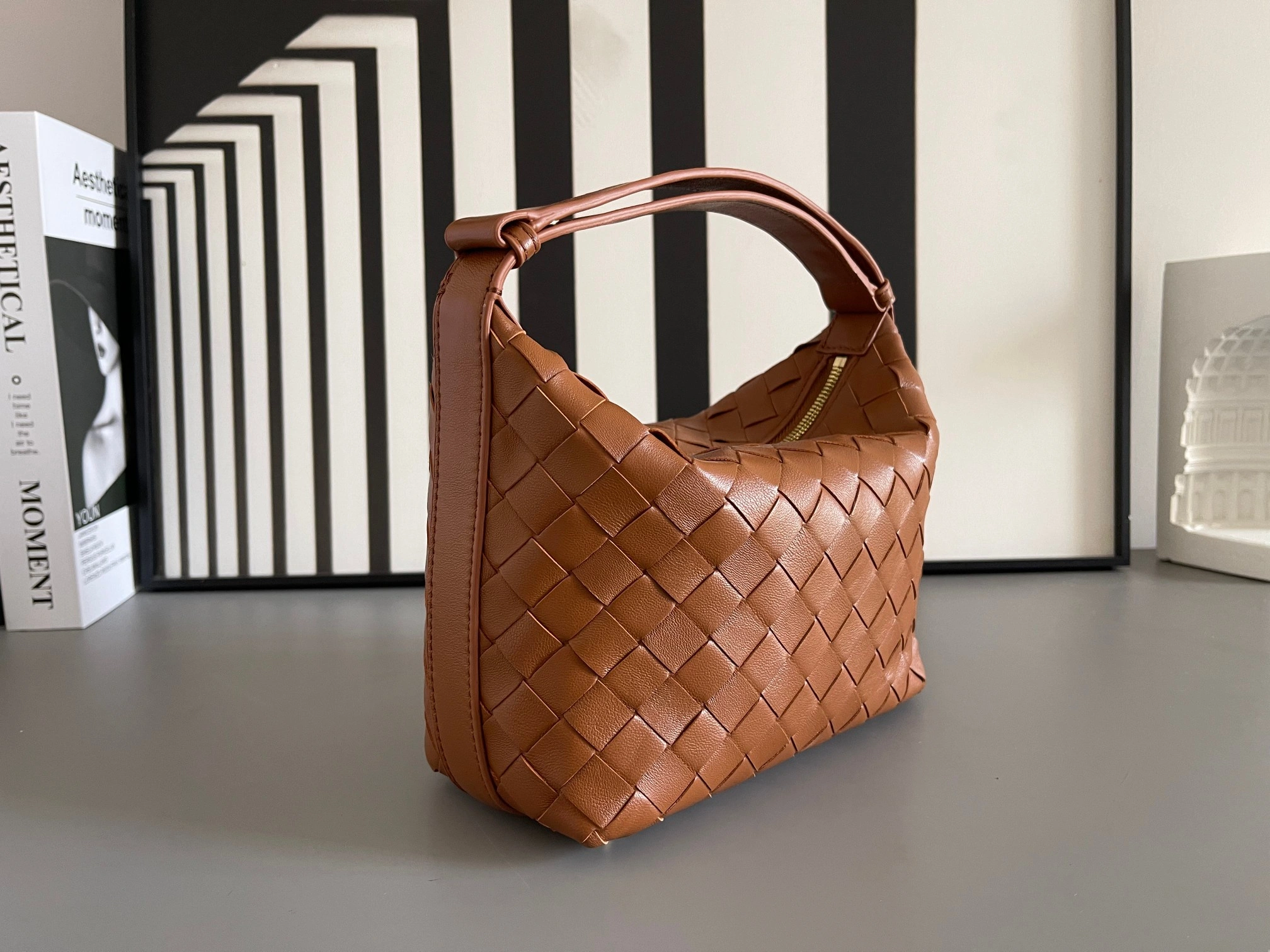 MOMO-- 754443VCPPF2650 sheepskin Wallace intrecciato item:C-B134L0903R