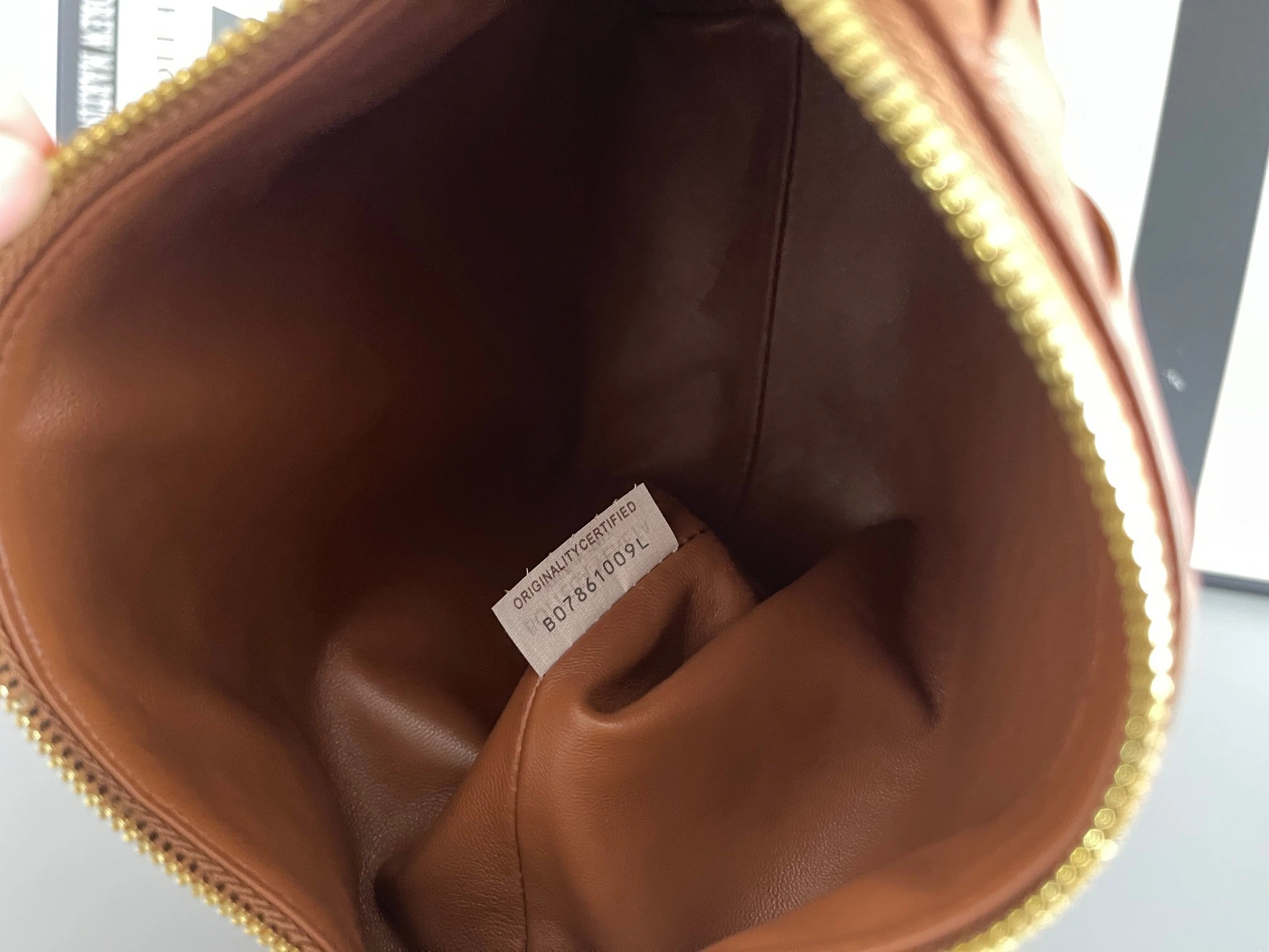 MOMO-- 754443VCPPF2650 sheepskin Wallace intrecciato item:C-B134L0903R