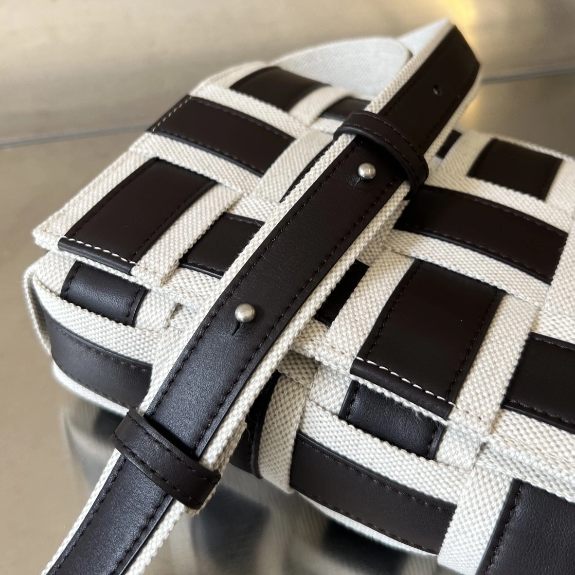 MOMO-- 755217V2OS29284 cowhide item:D-B063E1166