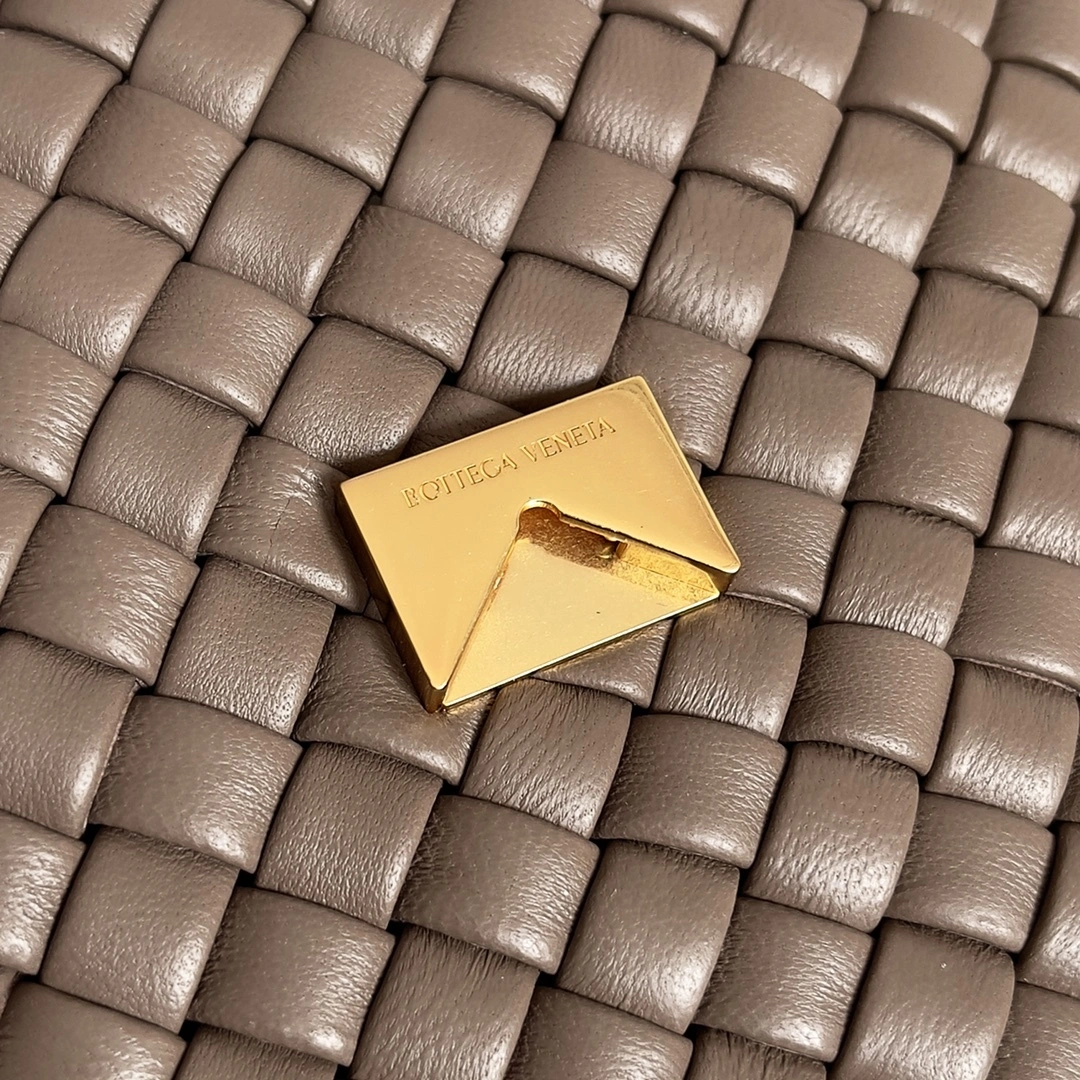 MOMO-- 762711V01D12560 mini cobble item:C-B063L0950R