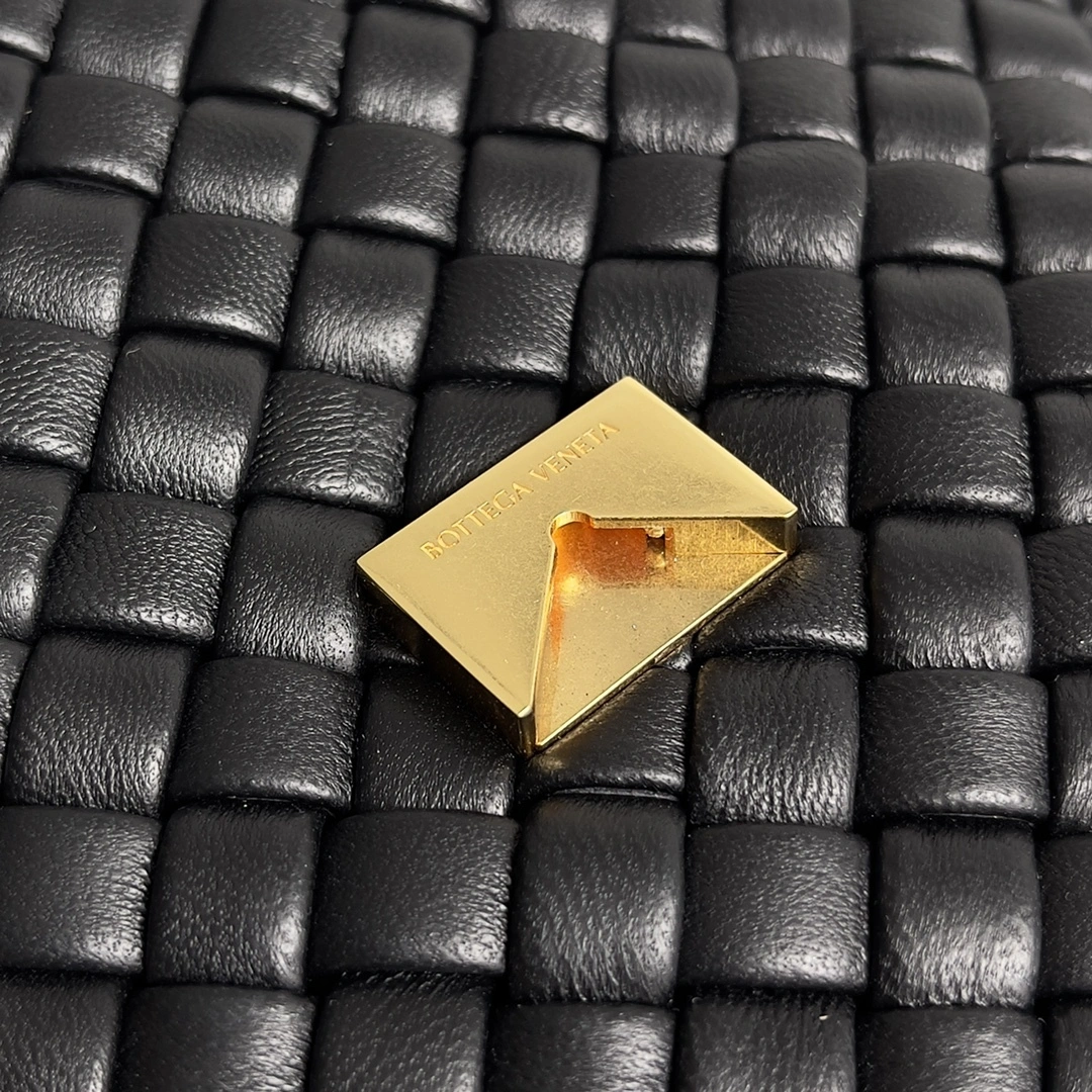 MOMO-- 762711V01D18425 mini cobble item:C-B063L0951R