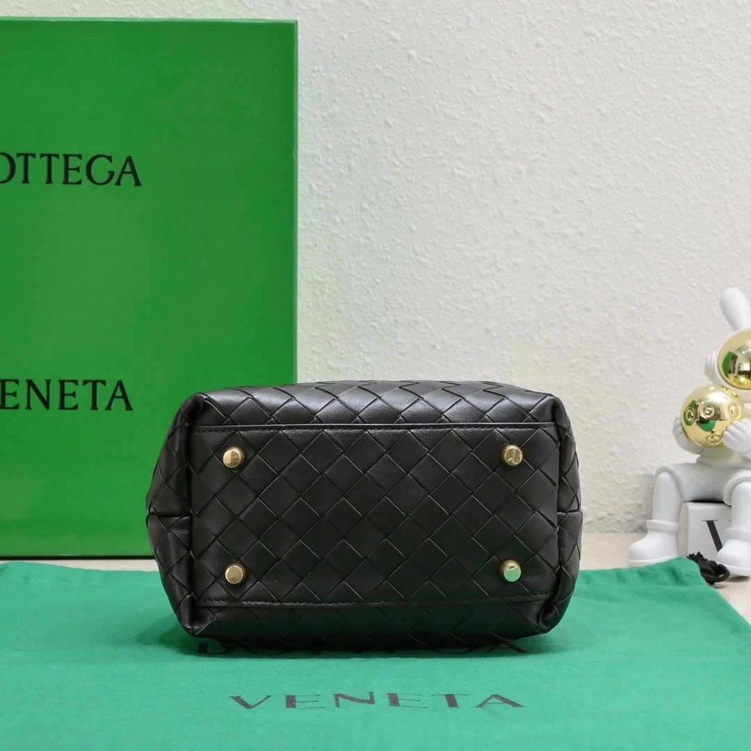 MOMO-- 764535VCPP11019 sheepskin Bauletto item:C-B134L0922R