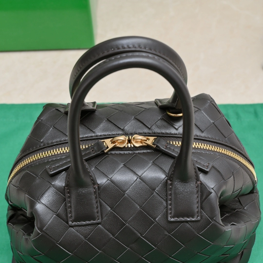 MOMO-- 764535VCPP11019 sheepskin Bauletto item:C-B134L0922R