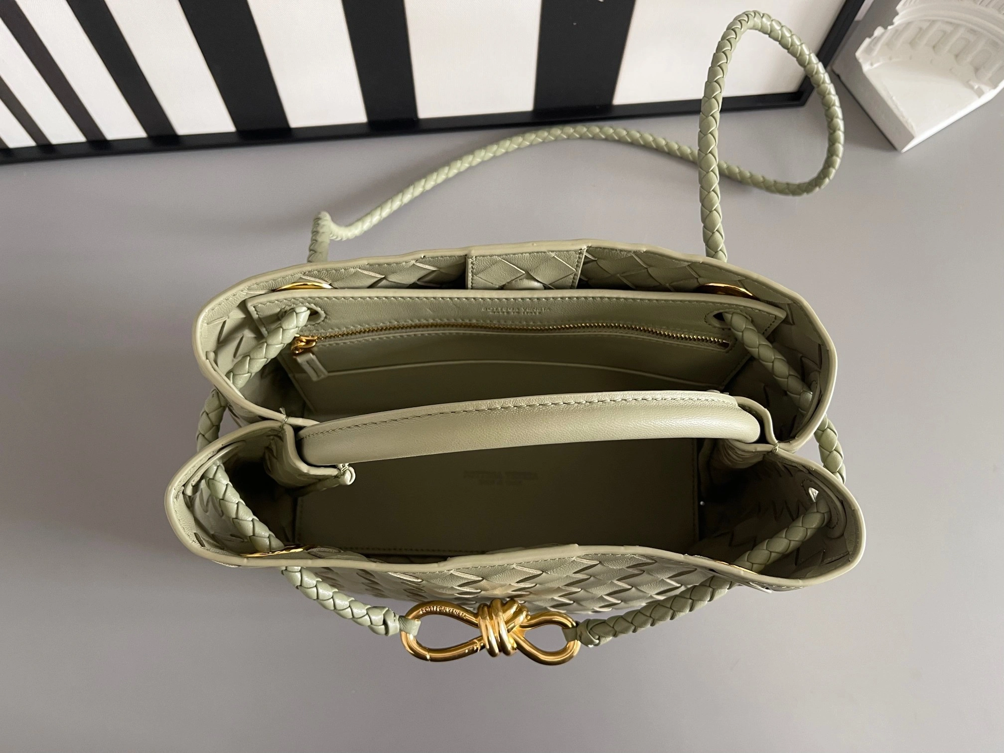 MOMO-- 766014VCPP12943 Intrecciato item:C-B134L0920R