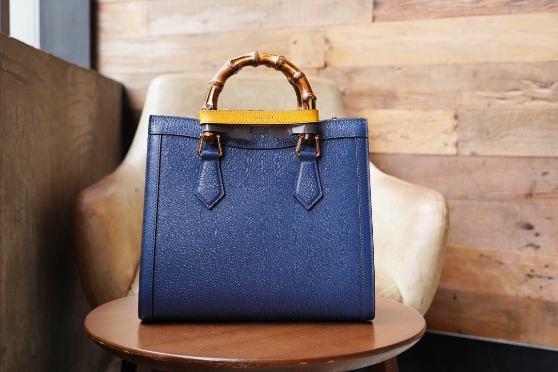 MOMO-- 7702721-U3ZDT-4862 high quality version item：C-B461H1054Q