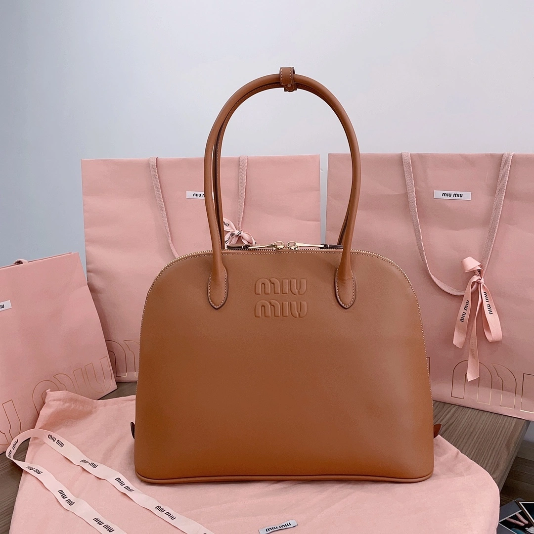 MOMO-- 7iu7iu 5BA289_2CRM_F0046_V_OOO Calfskin item:D-B063G2675