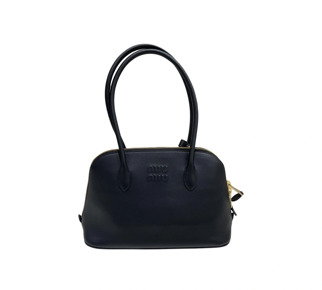 MOMO-- 7iu7iu 5BA290_2CRM_F0002_V_OOO Calfskin item:D-B063G2677