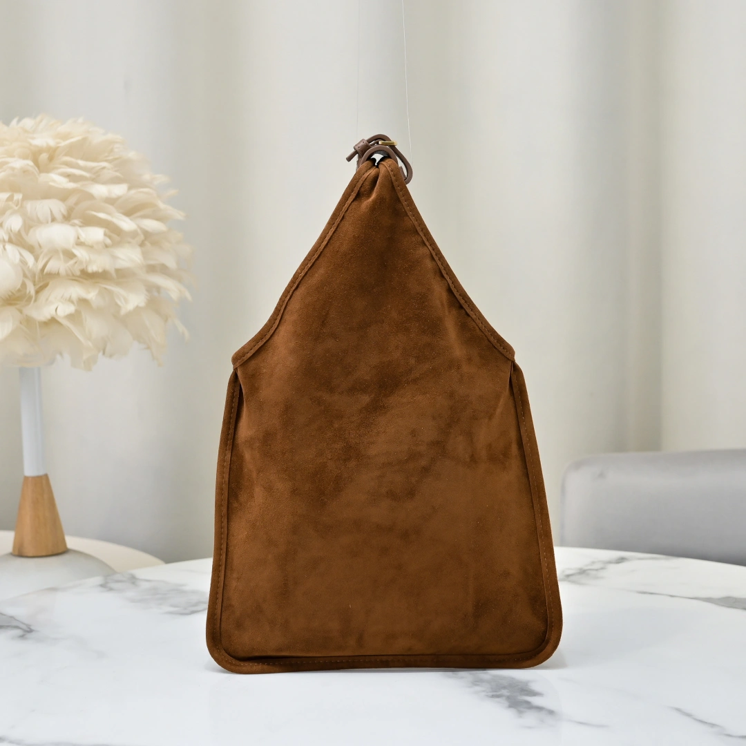 MOMO-- 7iu7iu 5BA295_2IBU_F0316 sheepskin item:E-B000G1301