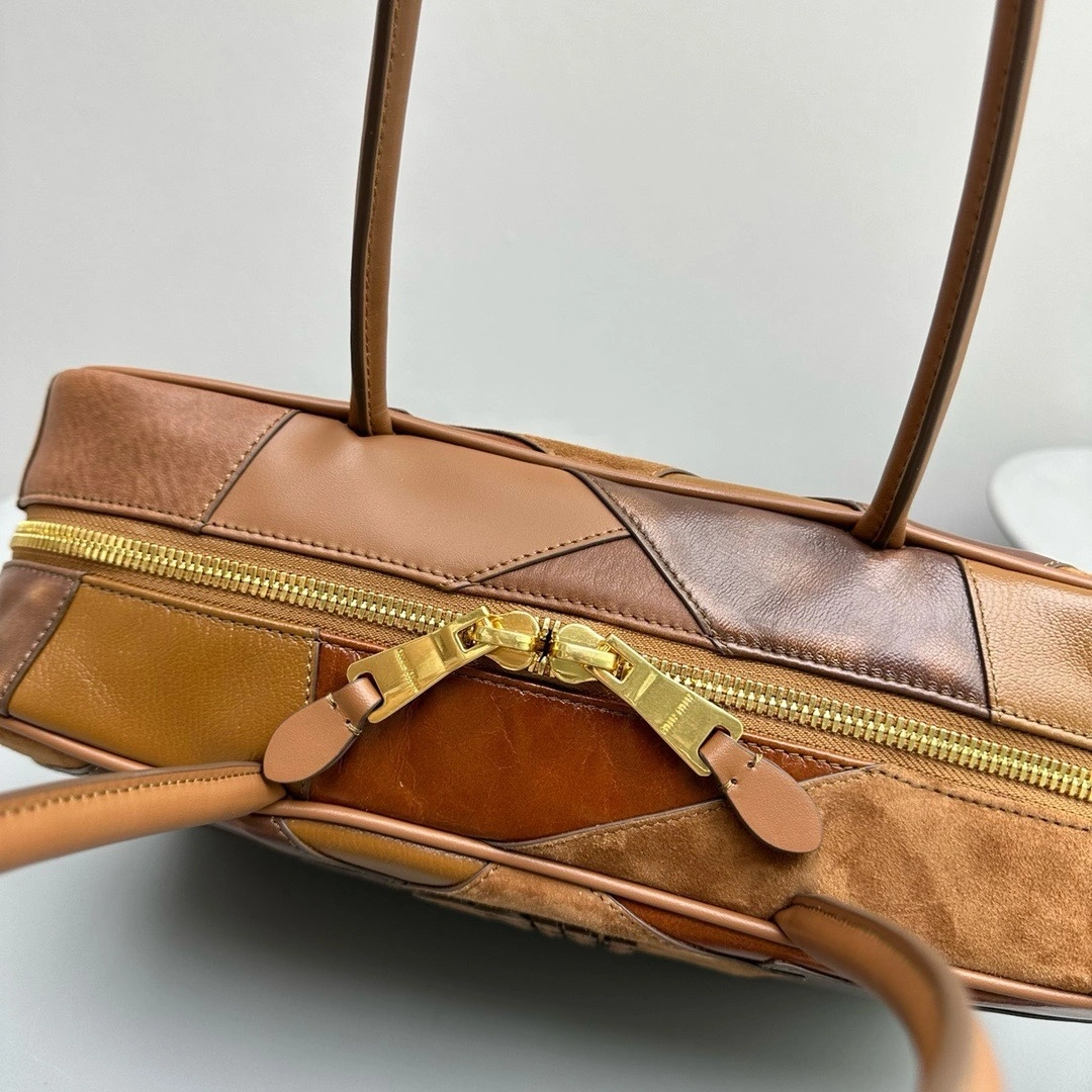 MOMO-- 7iu7iu 5BB117-2CRV-F0046-V-MLN Calfskin item:D-B000G2208