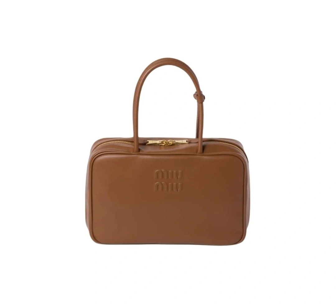 MOMO-- 7iu7iu 5BB117_2DDJ_F0046_V_MON high quality version Beau item:E-B461A1267