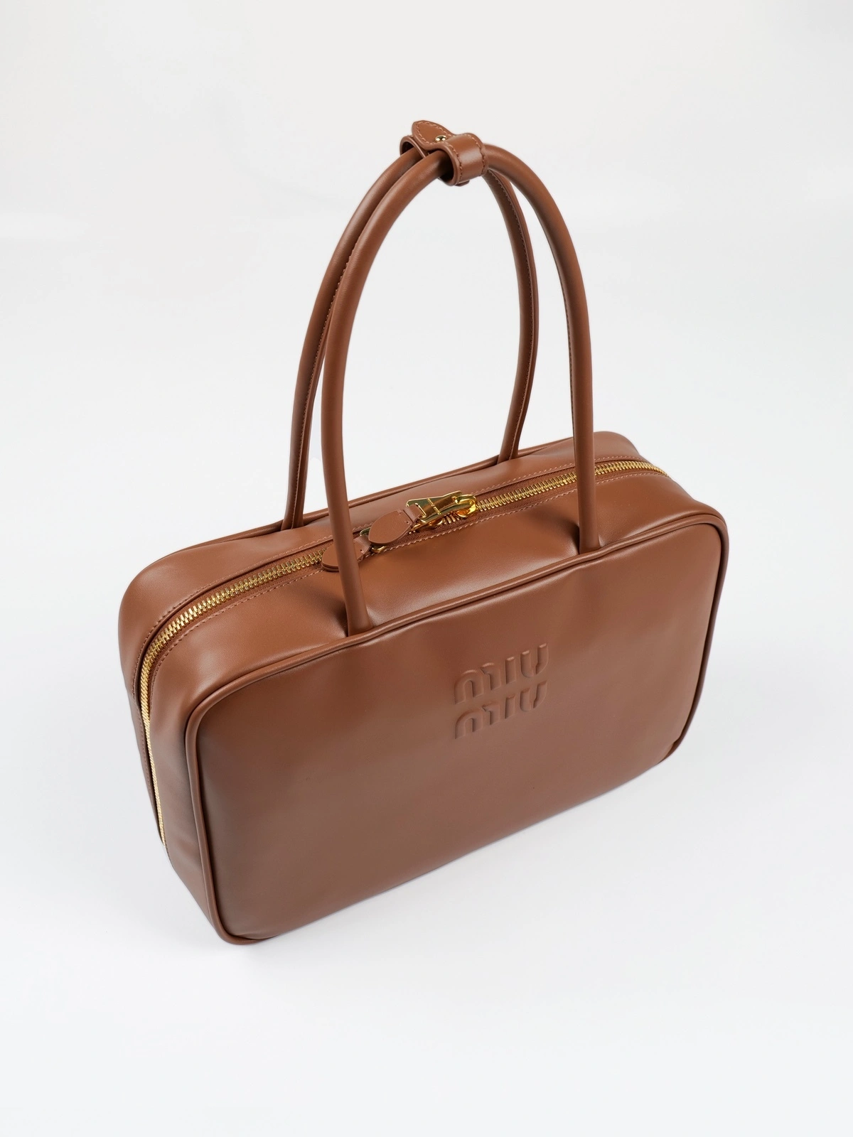 MOMO-- 7iu7iu 5BB117_2DDJ_F0046_V_MON high quality version Beau item:E-B461A1267