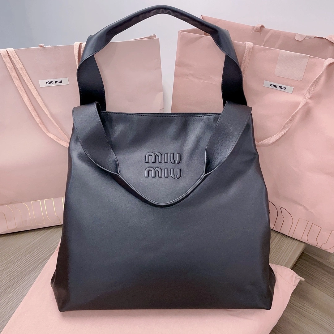 &MOMO-- 7iu7iu 5BC119-2DDJ-F0002-V-OLM Calfskin item:D-B063G2205