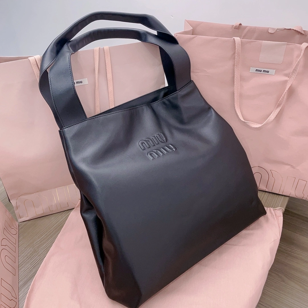 &MOMO-- 7iu7iu 5BC119-2DDJ-F0002-V-OLM Calfskin item:D-B063G2205
